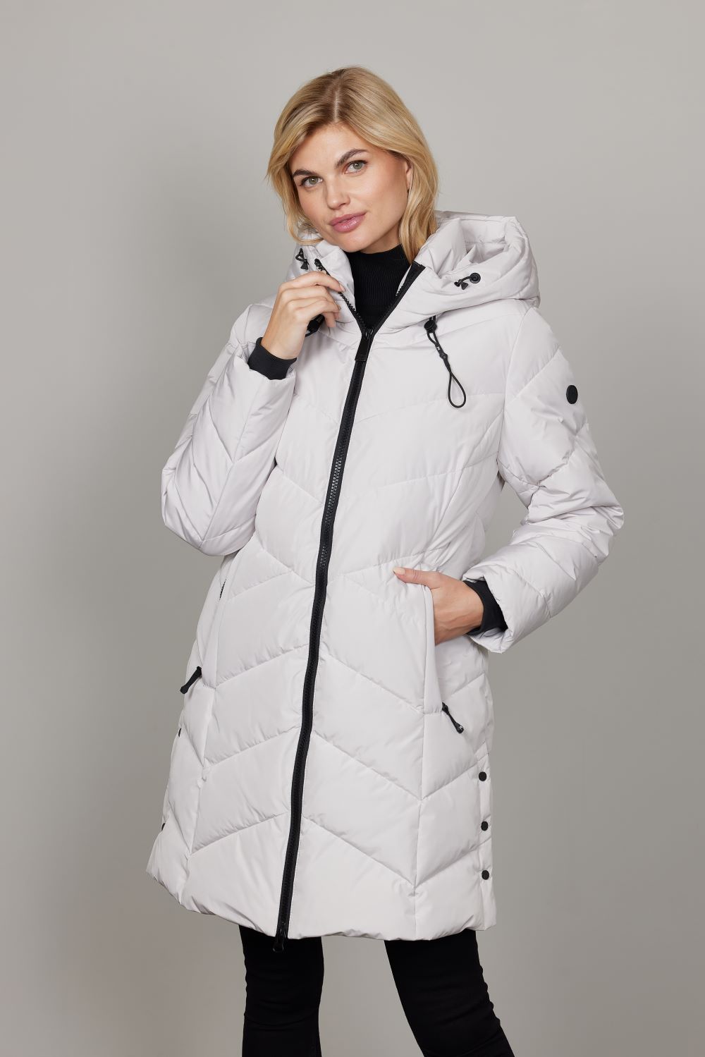 Shop Junge Maya Winter White Padded Coat 2075 Vanity Fair