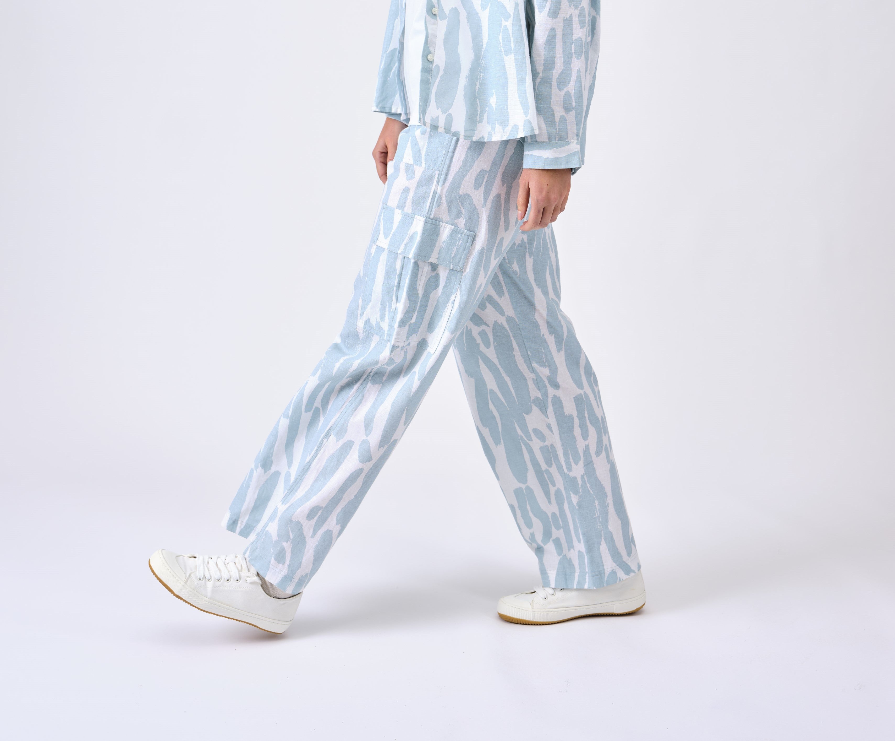 Beth White/Blue Brushstroke Pants- S326