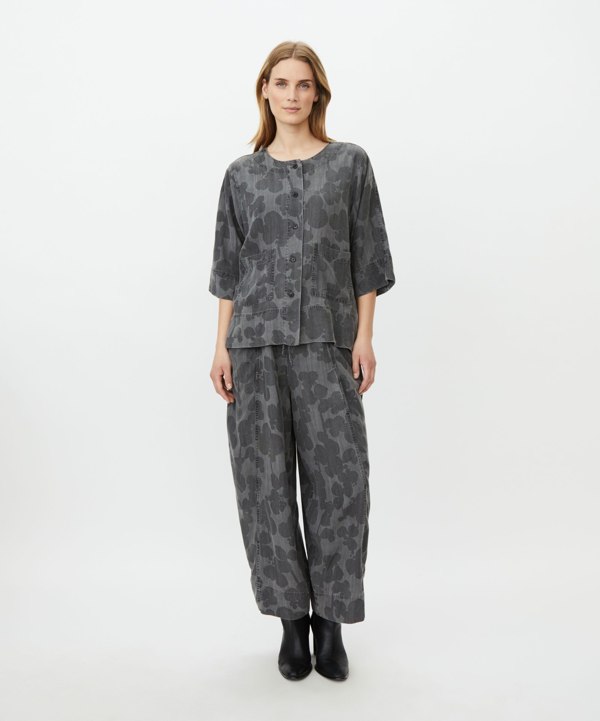 Phenyo Frost Grey Barrel Trousers - 1012947