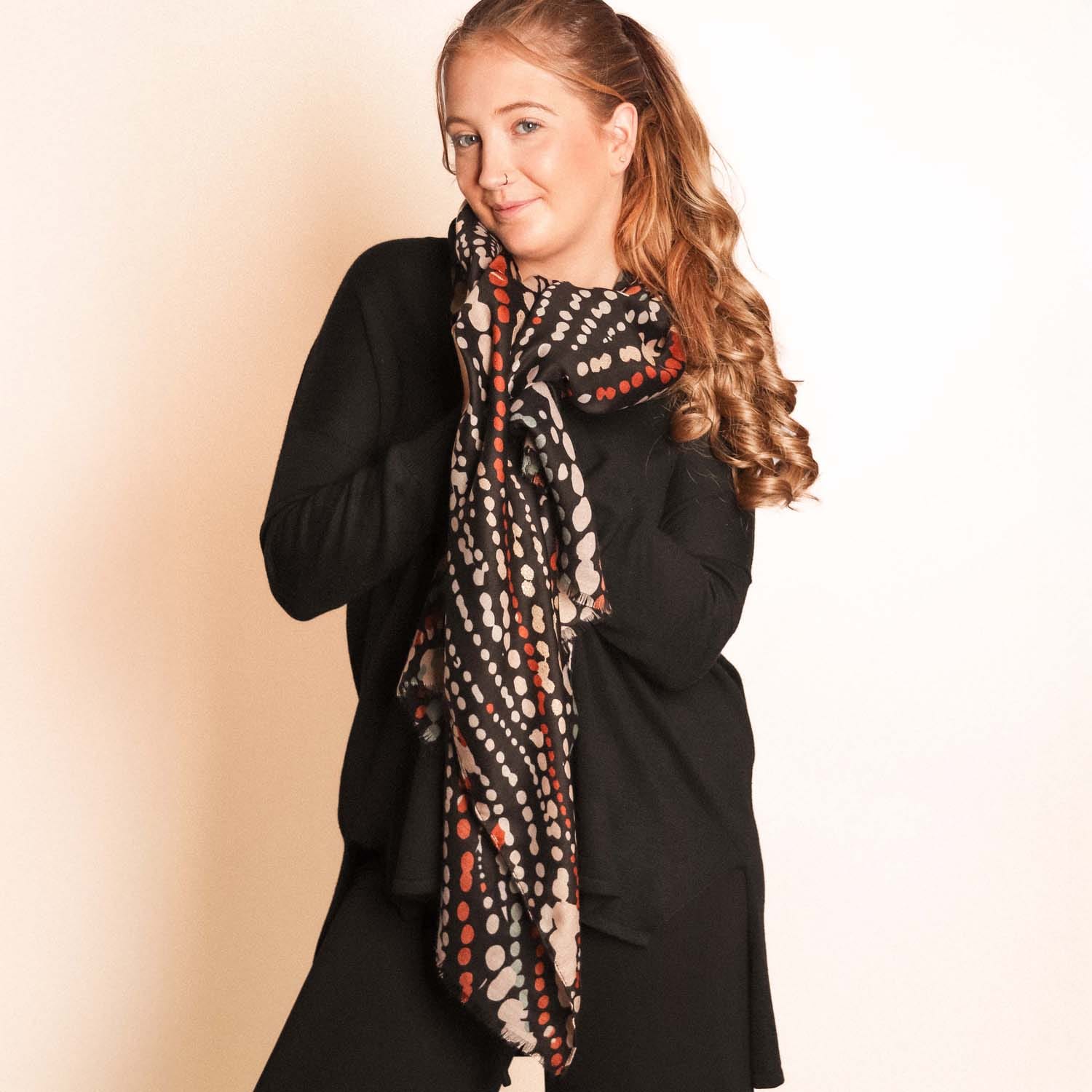 Black Metallic Detail Scarf - 1060101
