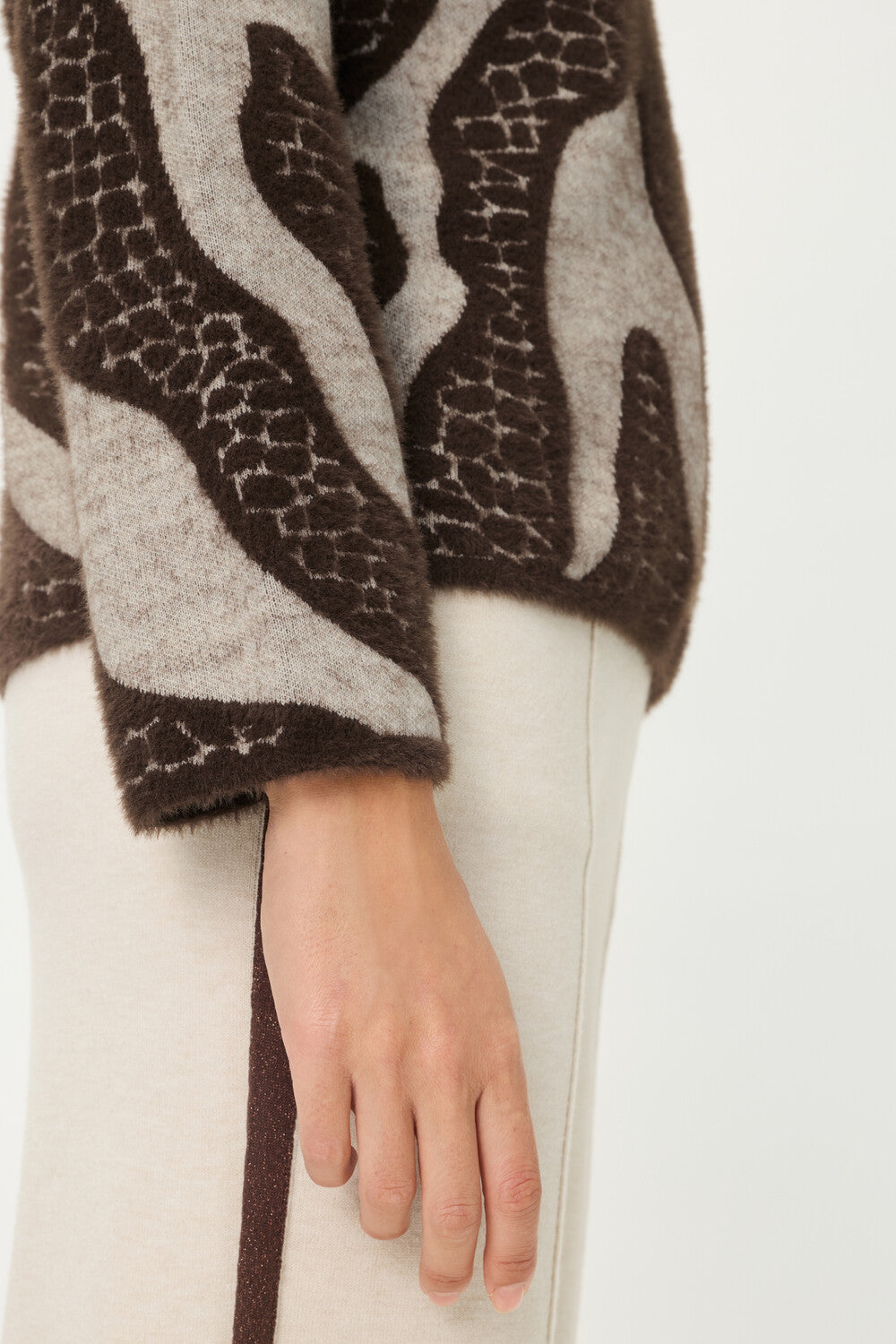 Chocolate Pattern Sweater - 11004720