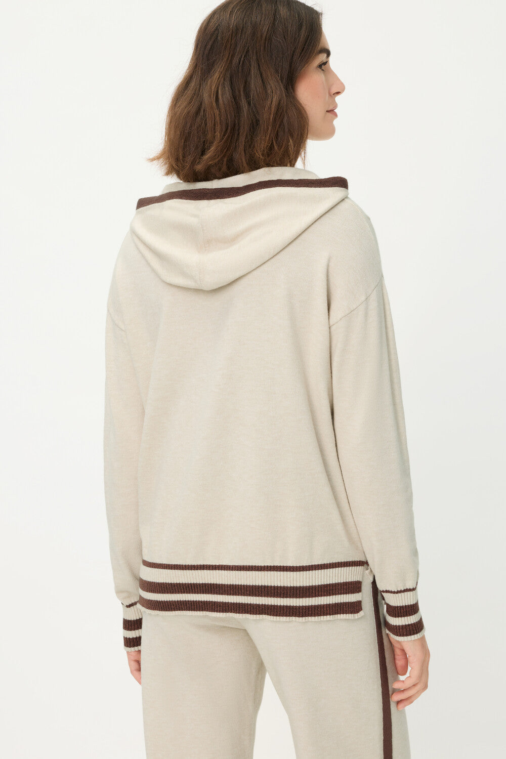 Almond Beige Pullover - 11004774