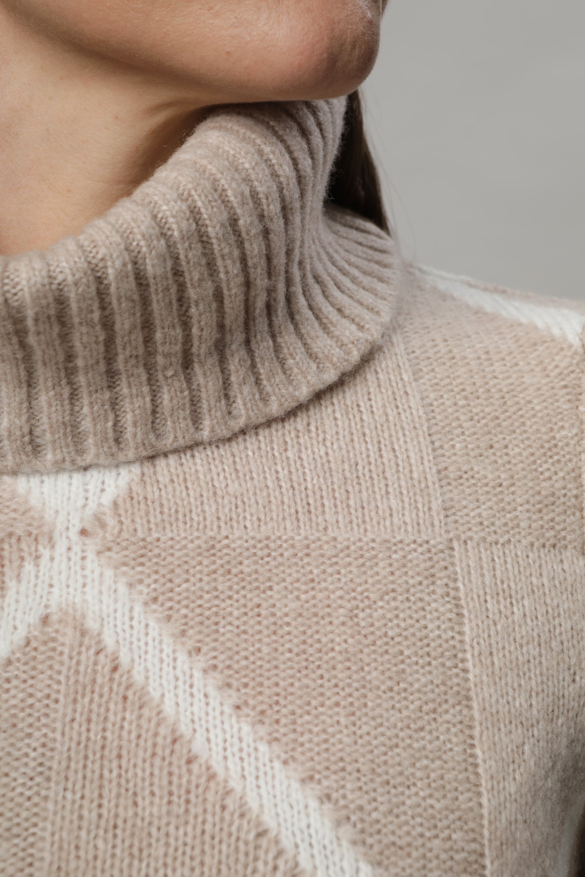 Beige Roll Neck - 11045