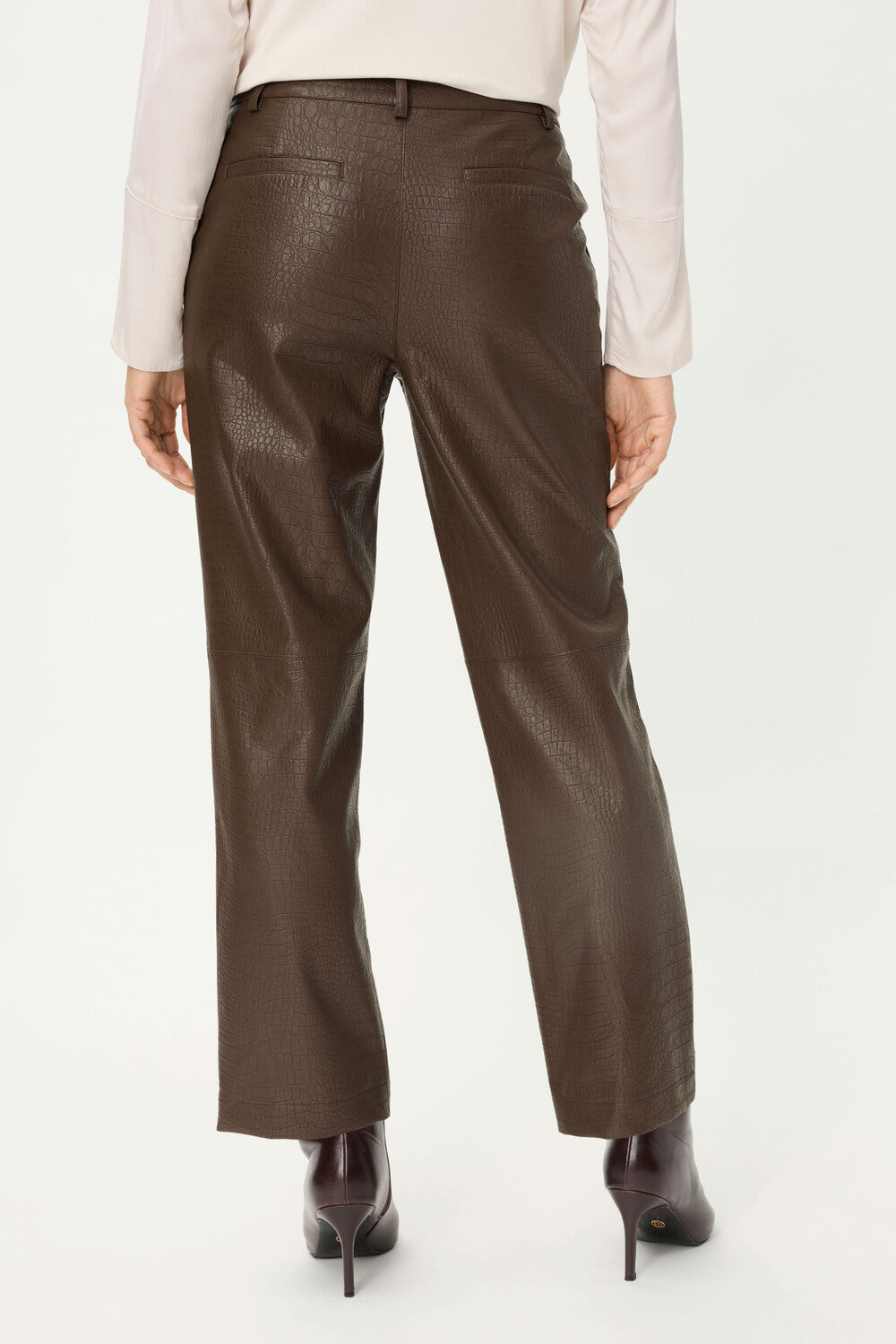 Chocolate Cropped Trousers - 14002467