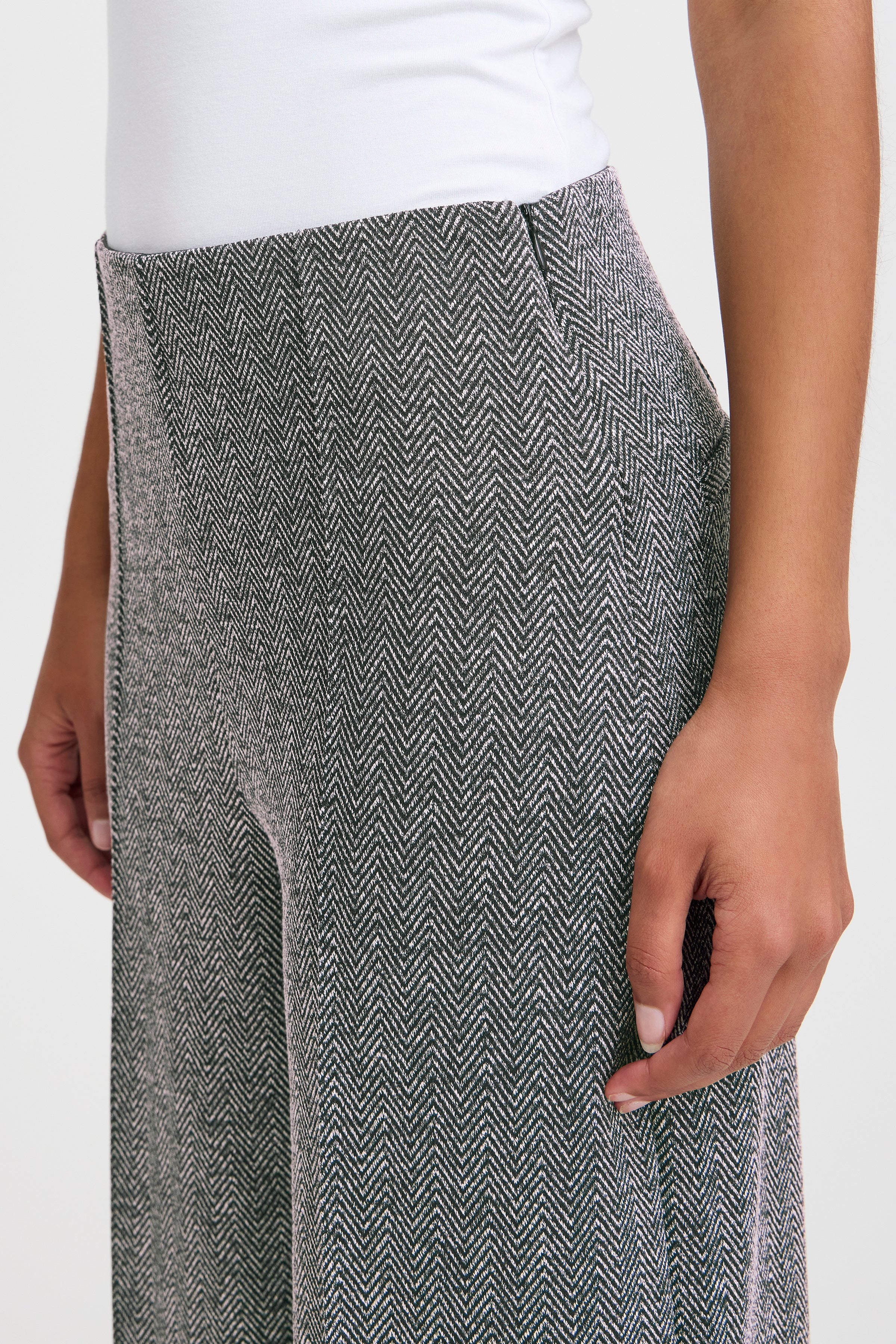 Kate Jacquard Herringbone Pants - 20121602