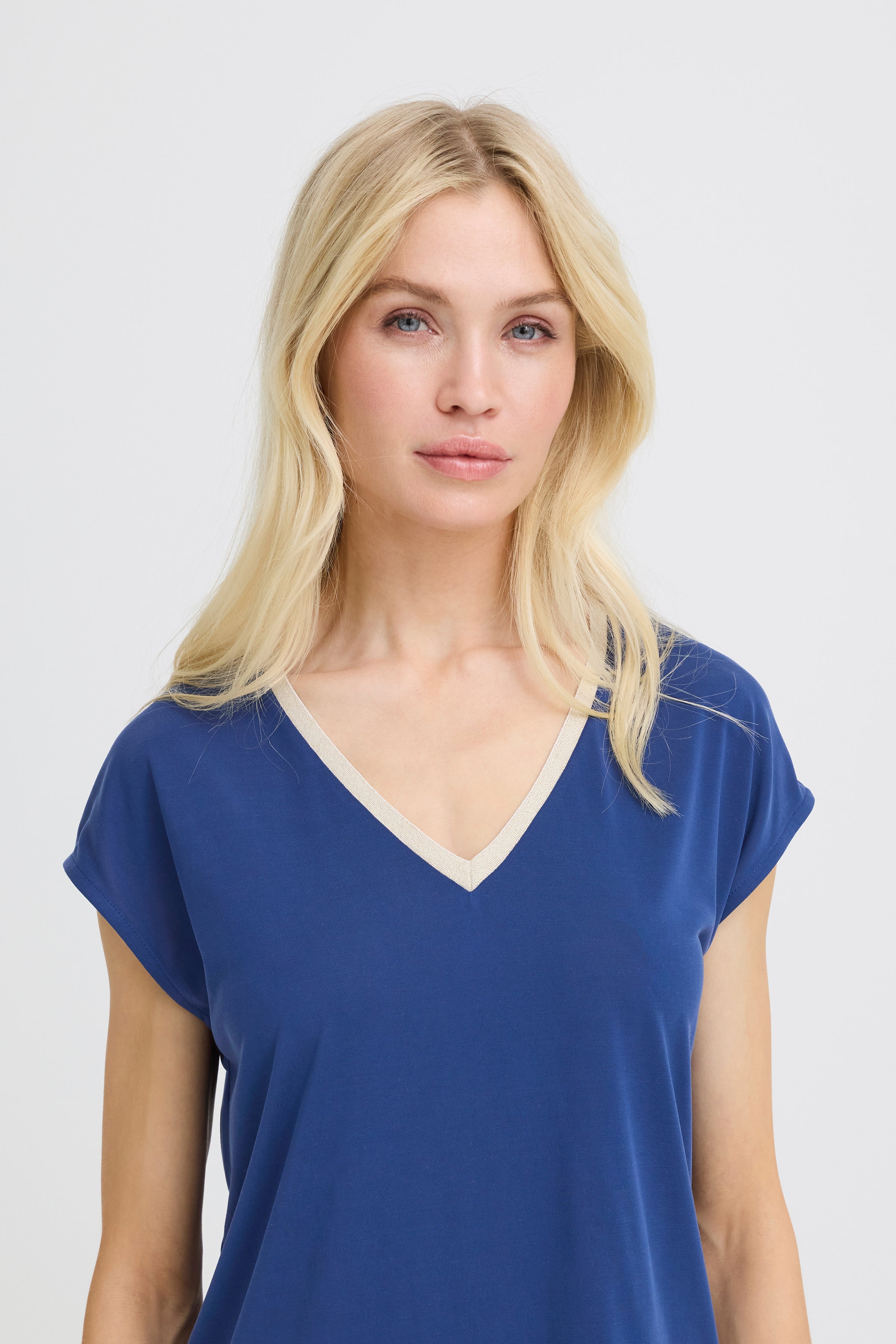 Perl Medieval Blue T-Shirt - 20818705