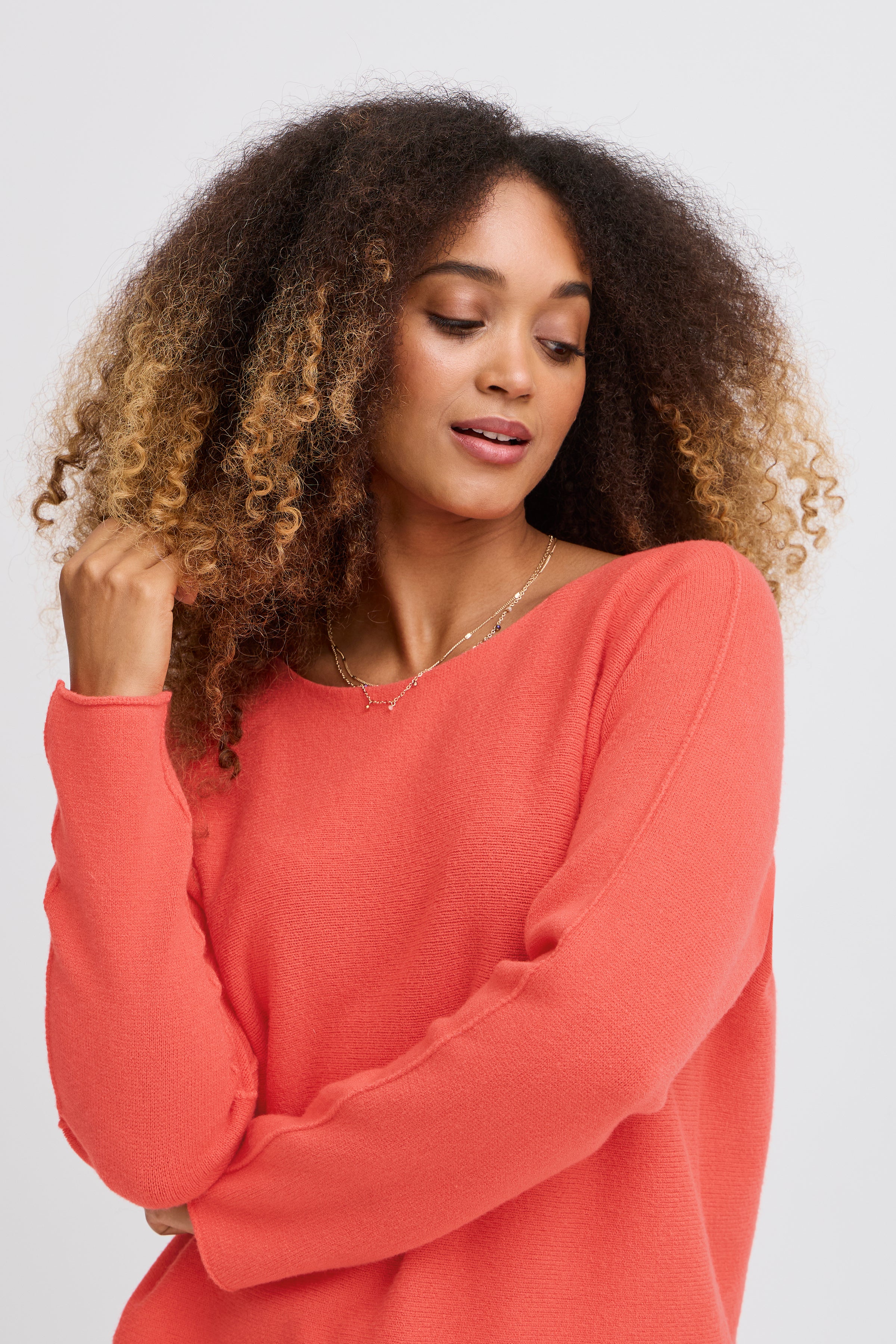 Innova Hibiscus Pullover - 22100452