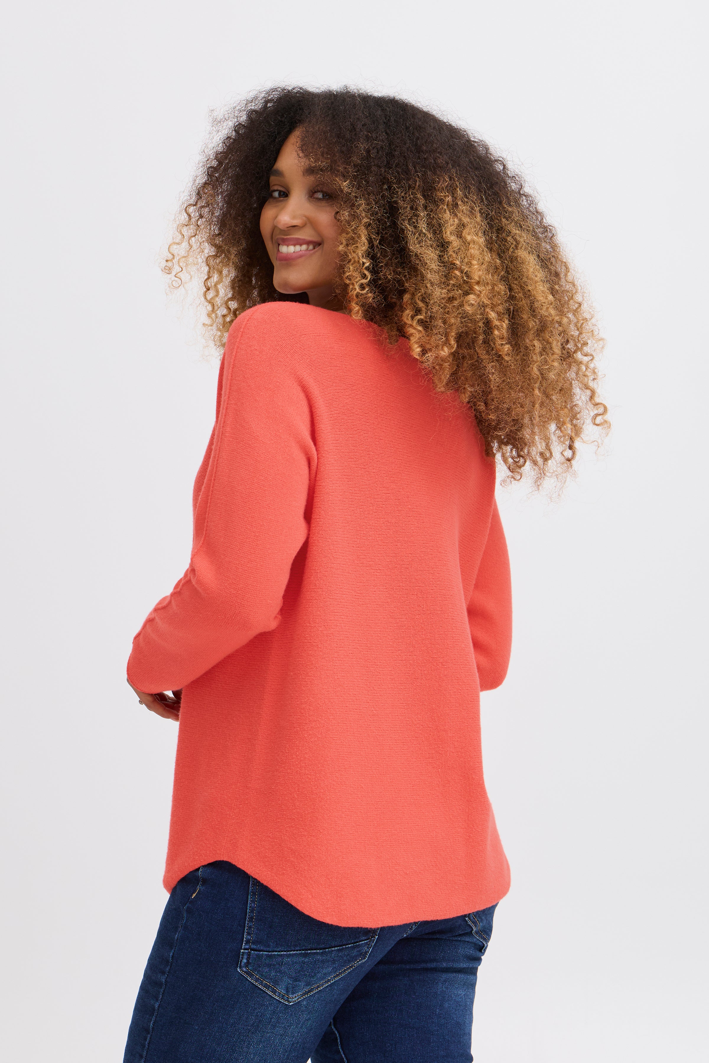 Innova Hibiscus Pullover - 22100452