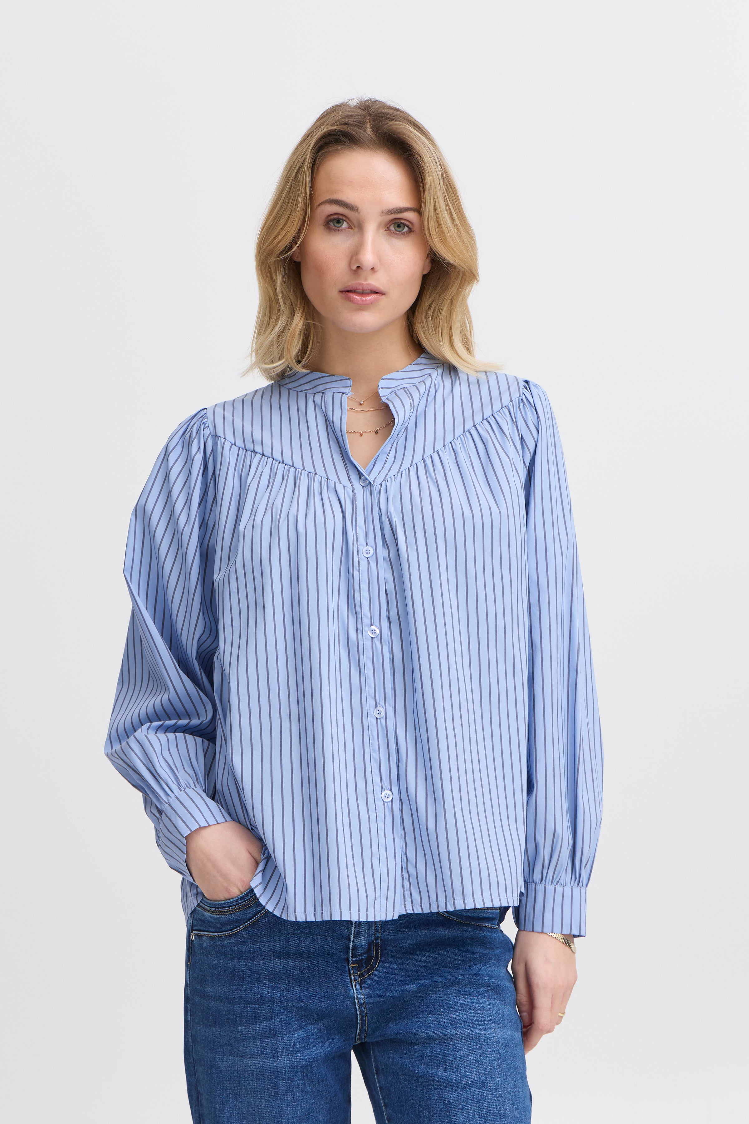 Gisu Jeans blue Shirt - 22100909