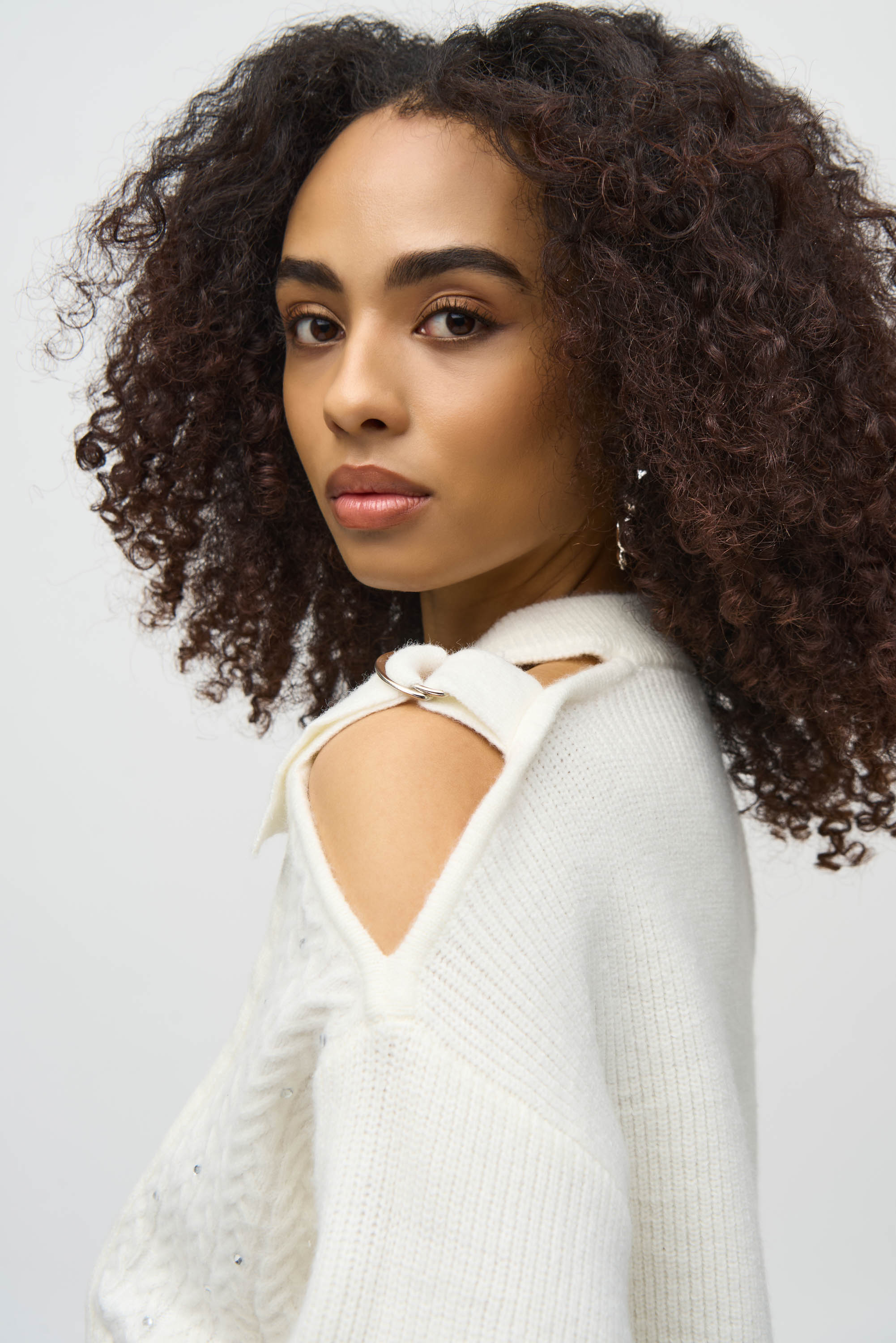 Vanilla Cold Shoulder Jumper - 244937