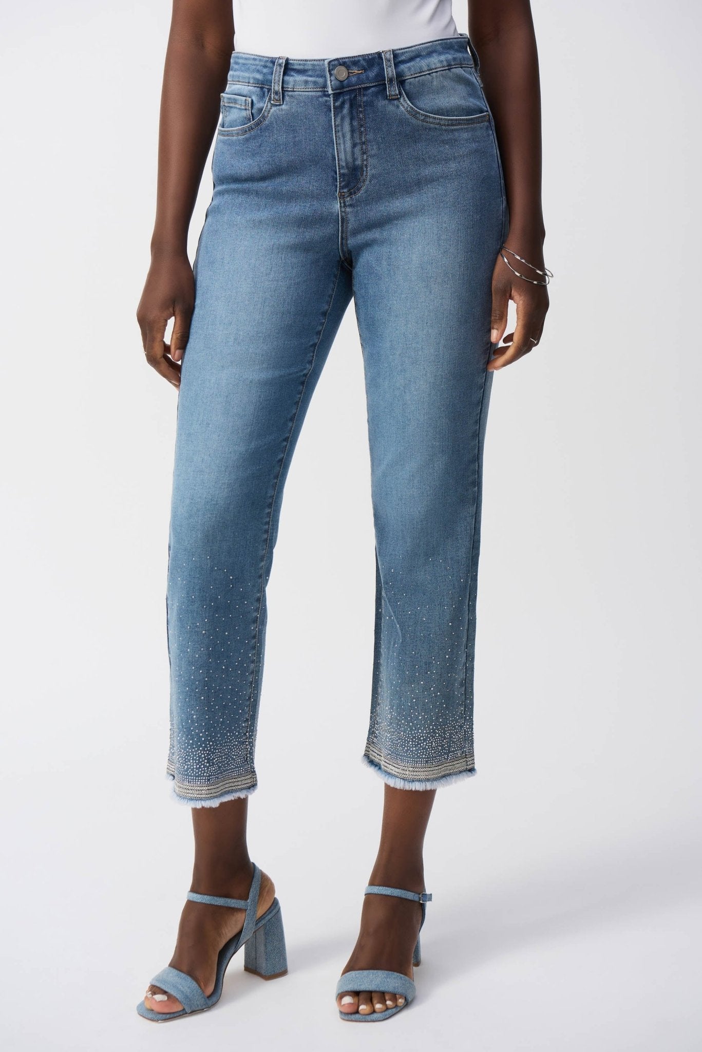 Embellished Vintage Blue Jeans - 251956