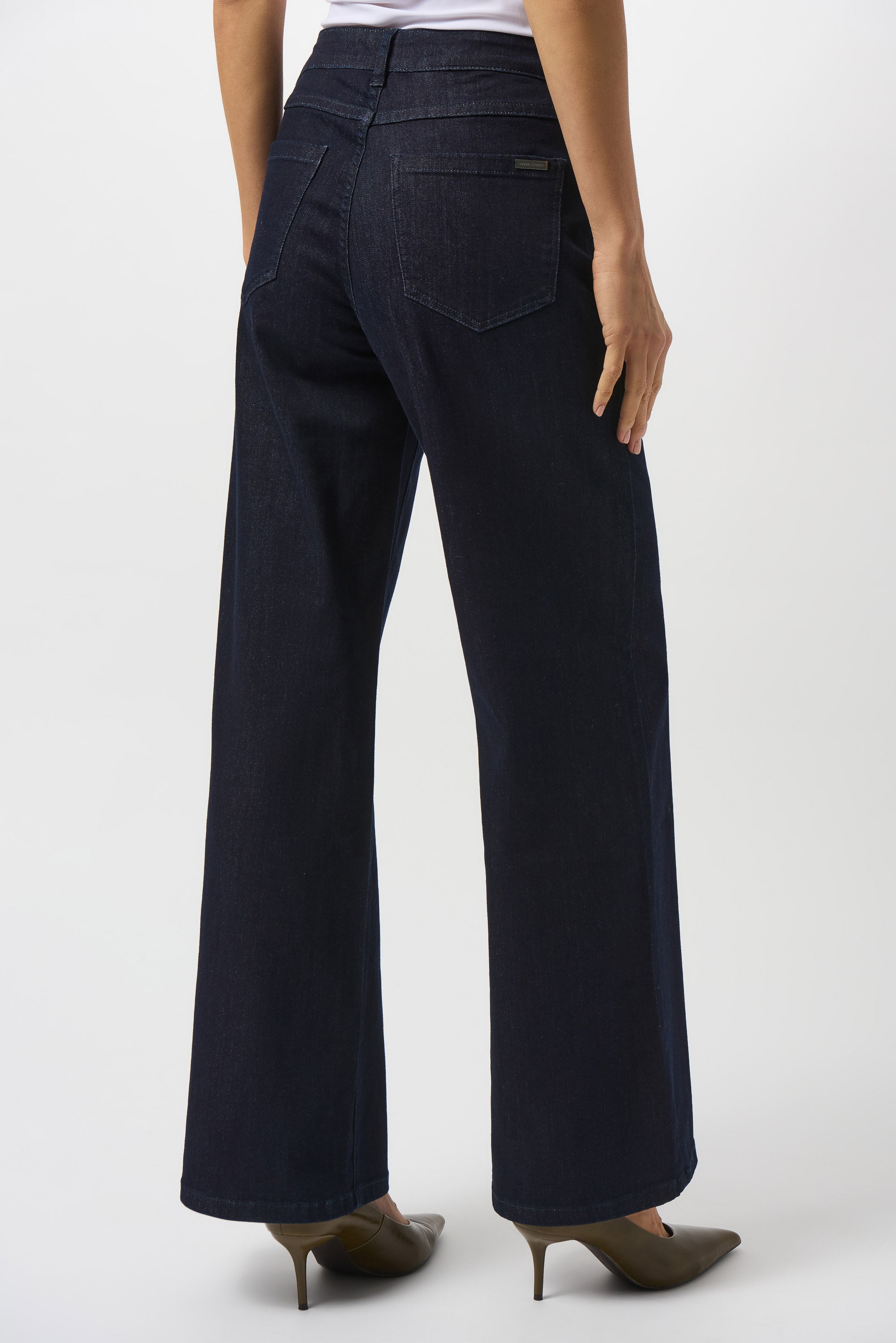 Wide Leg Dark Denim Jeans - 251968F25