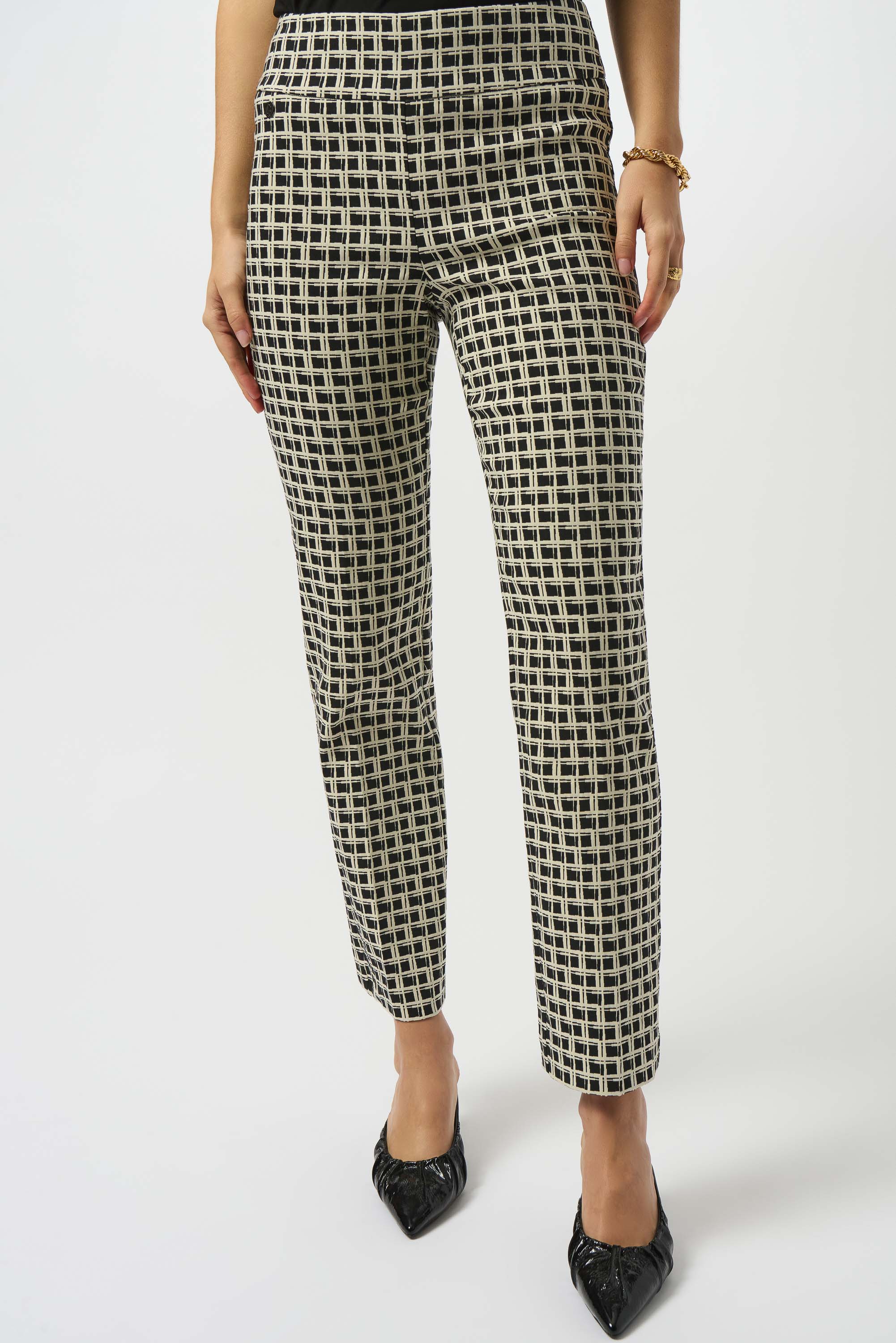 Black & Off White Check Pants - 253098