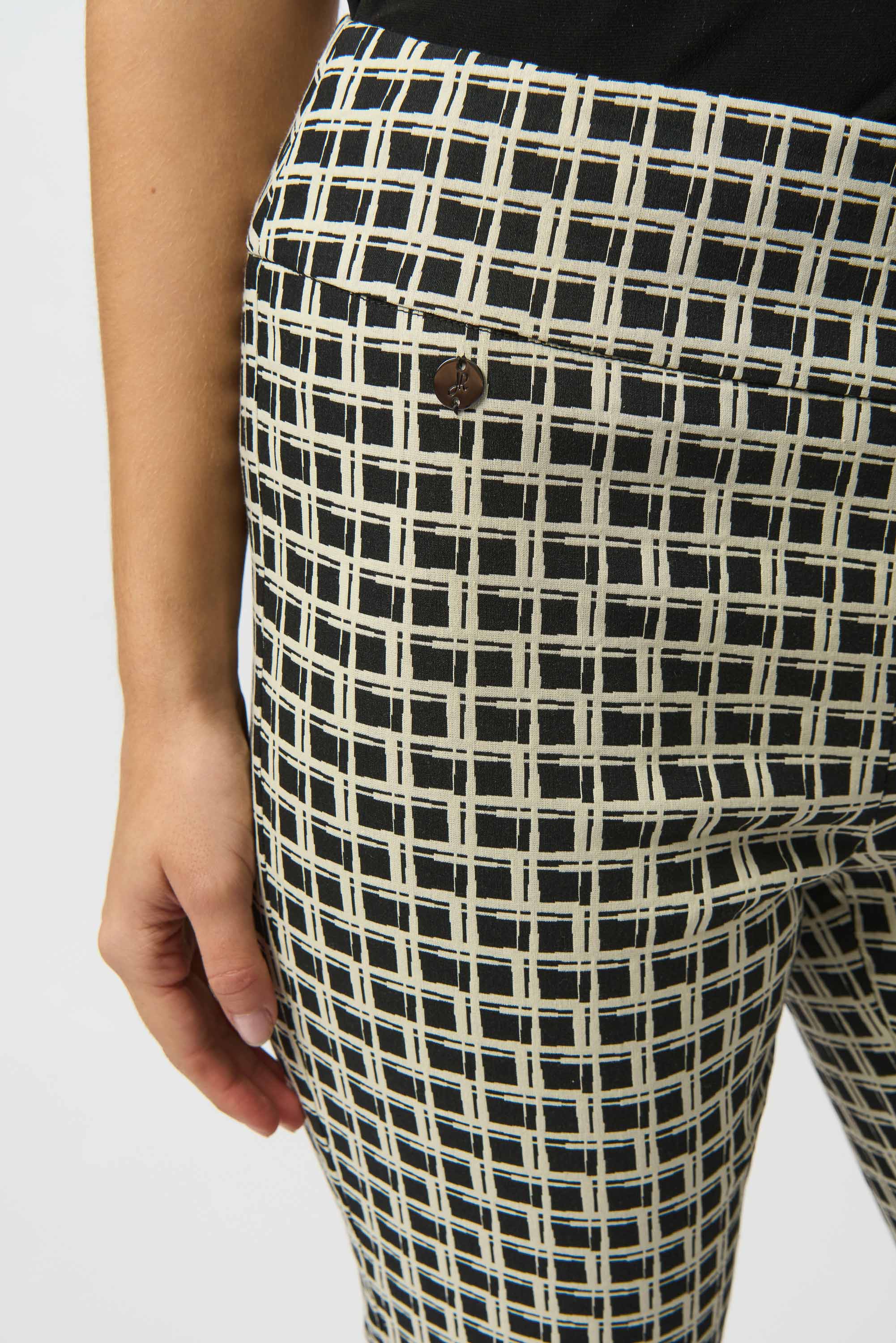 Black & Off White Check Pants - 253098