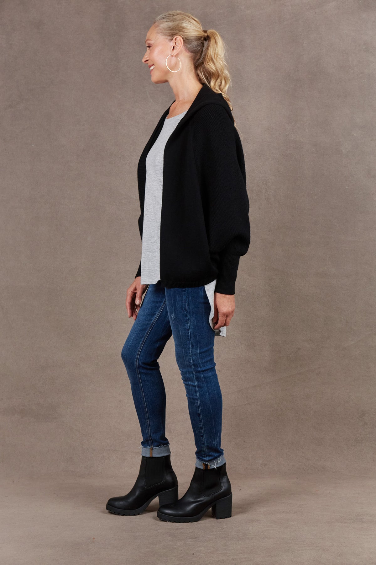 Nawi Cardigan - Ebony