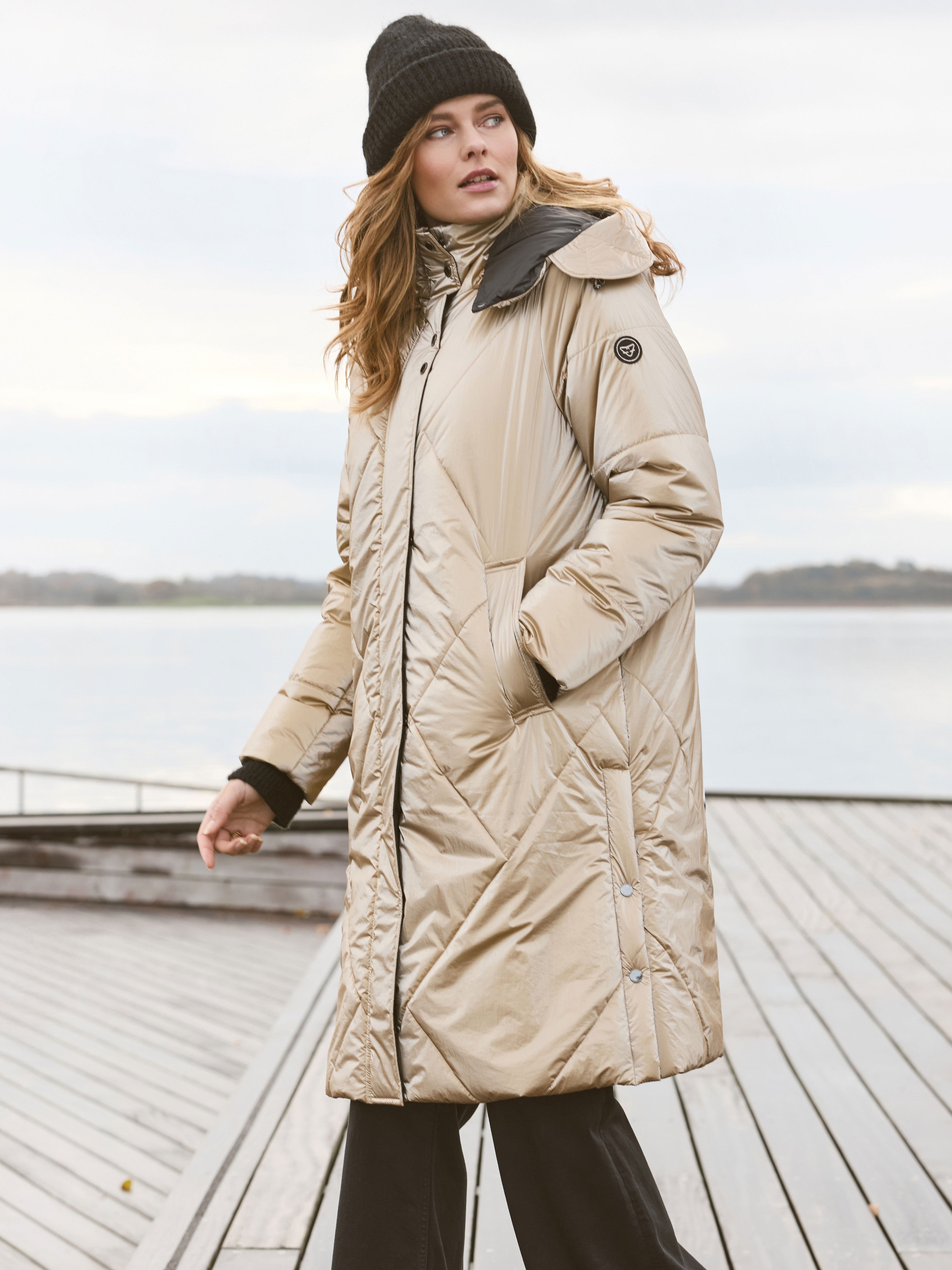 Gold Coat - 511