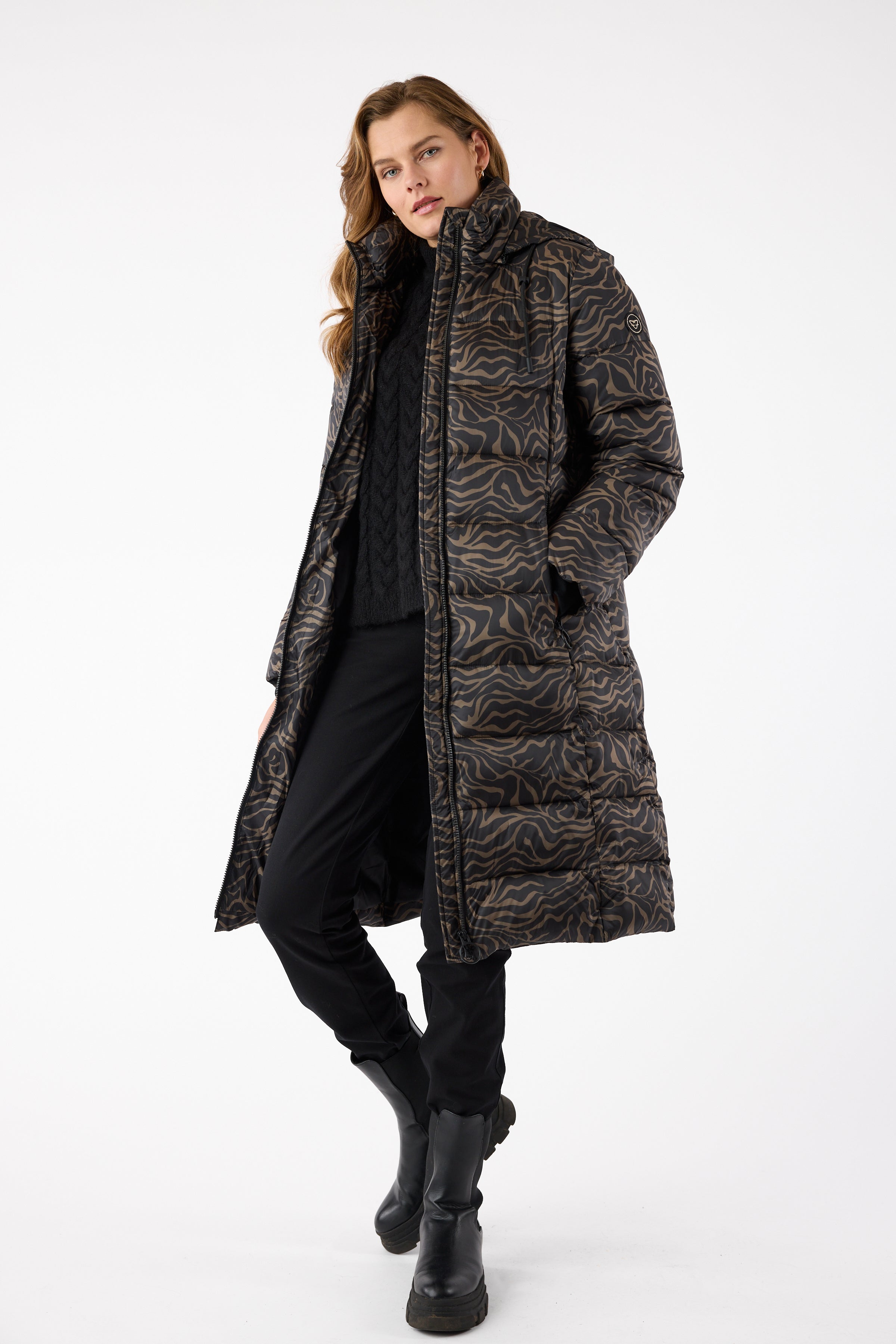 Pine Bark/Black Coat - 531