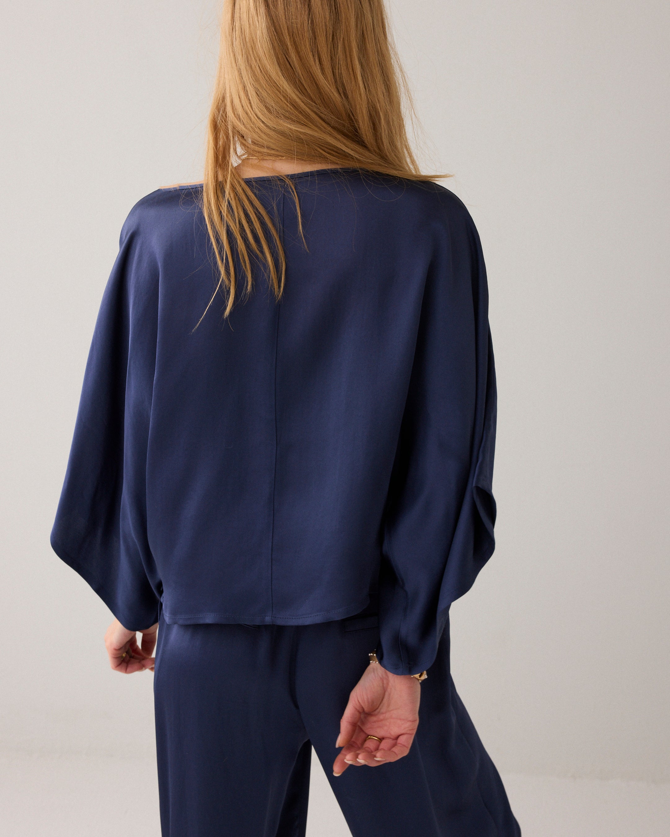Navy Noir Silky Top - 2S3402