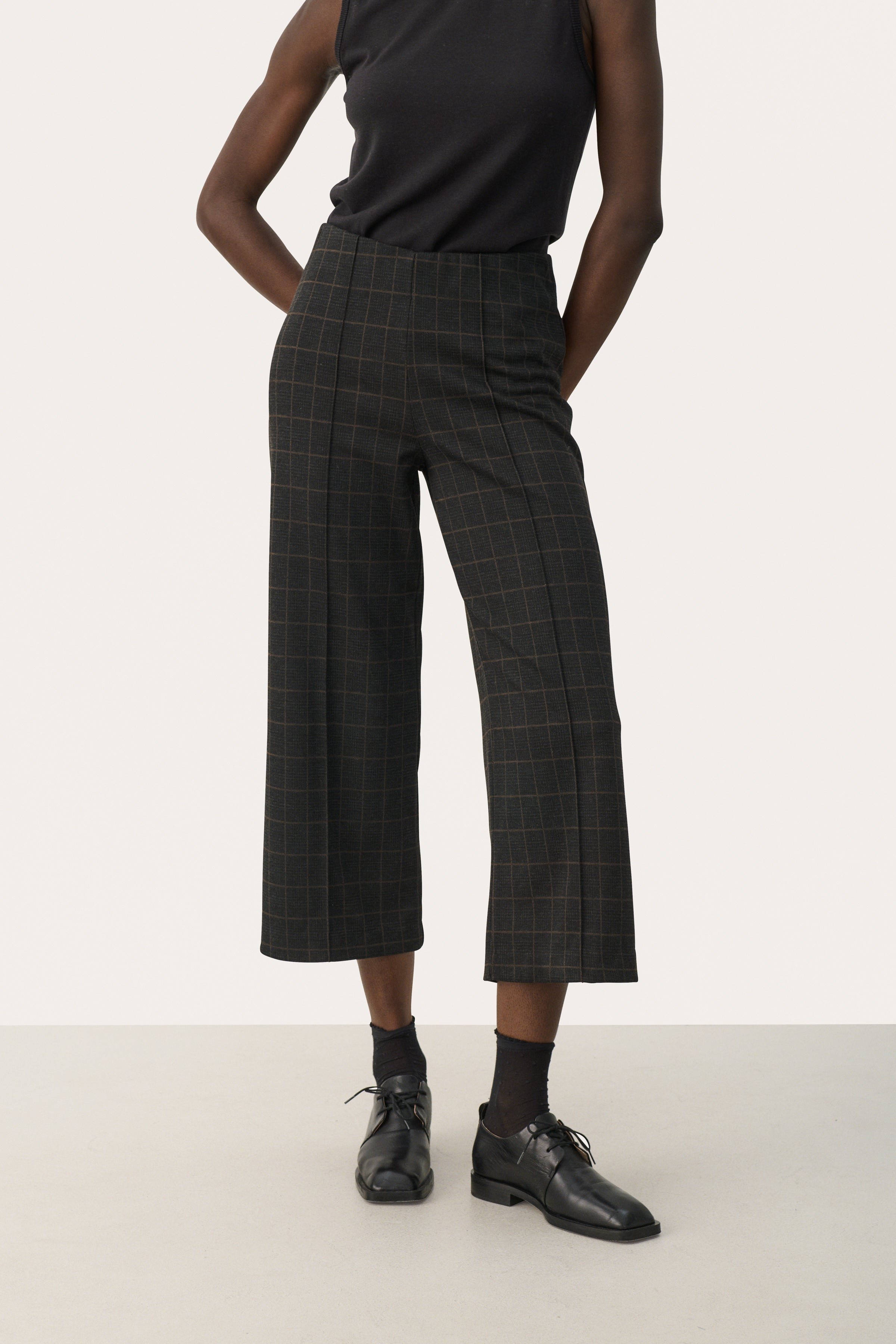 Ilisan Grey Check Trousers - 30305656