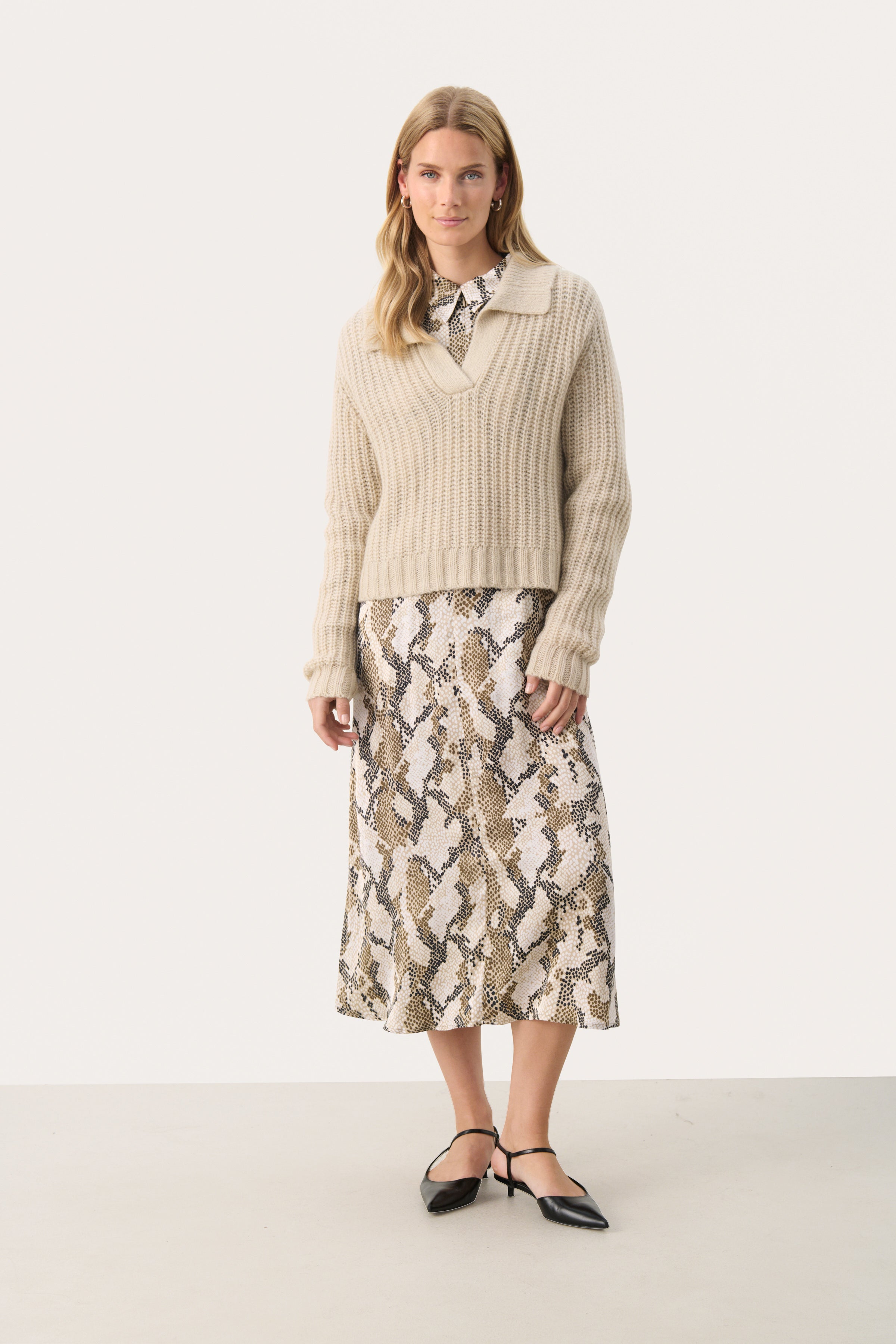Lieli Collared Sweater - 30308935