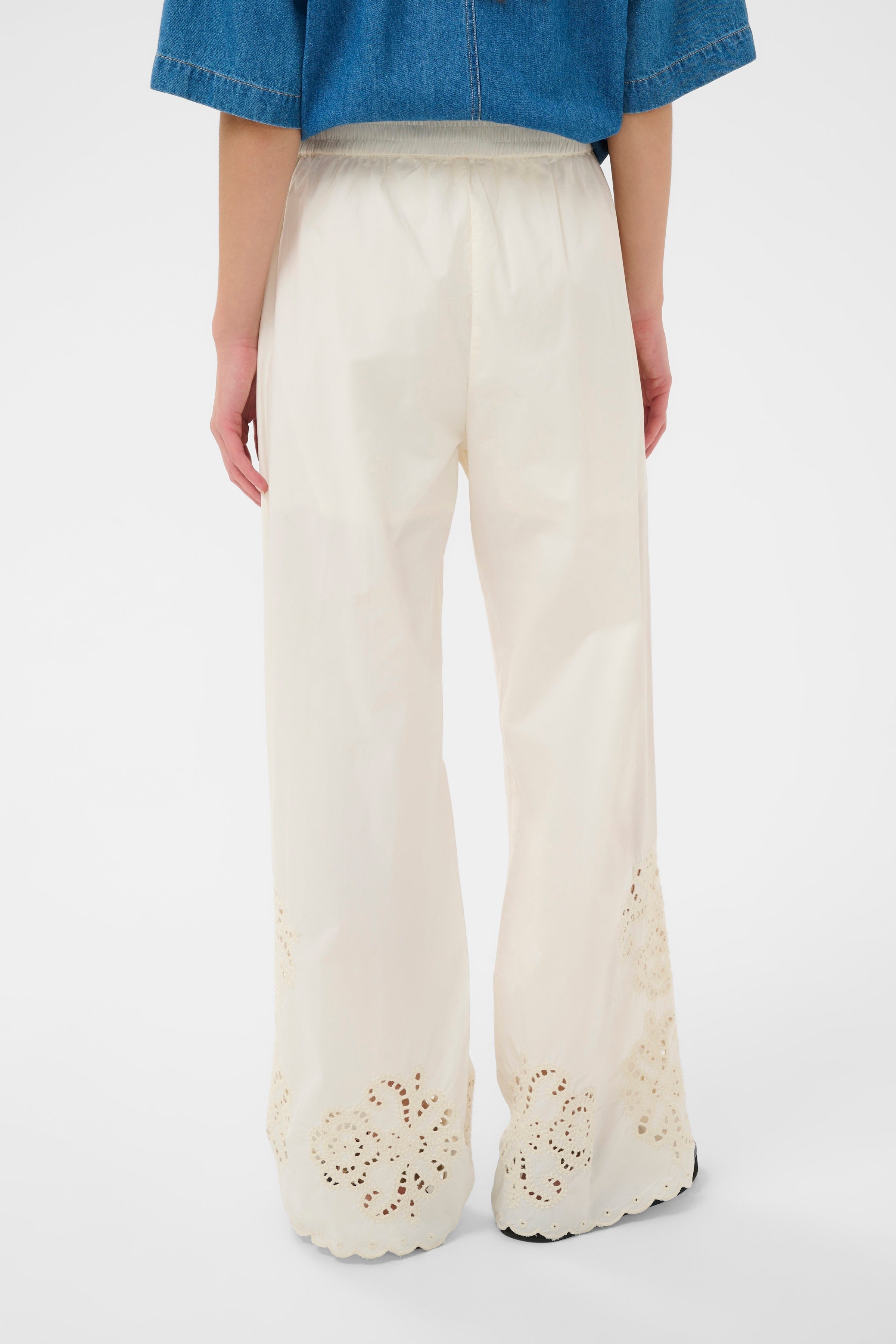Agnethe Whisper White Embroidered Pants - 30310420