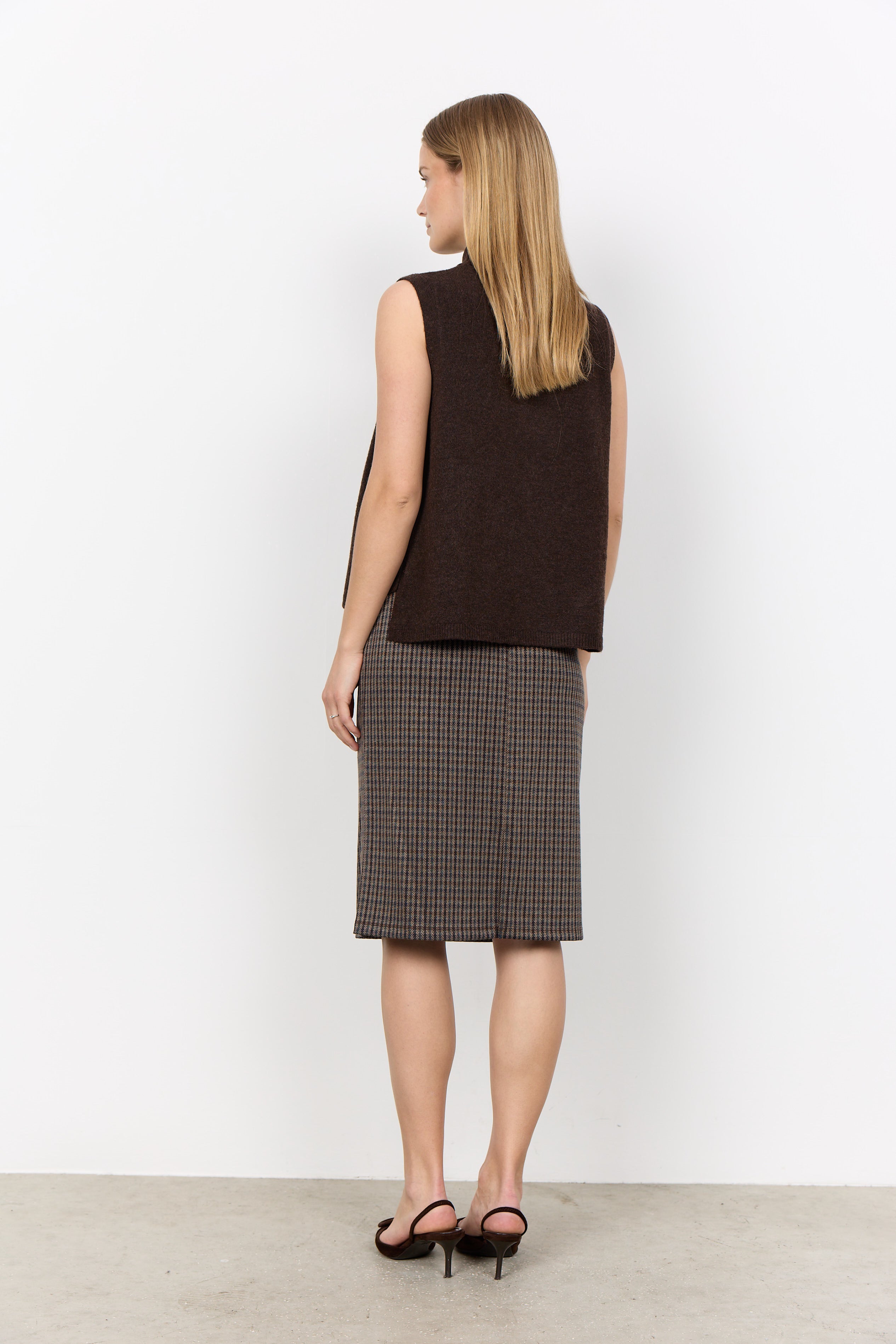 Orlean 16 Chocolate Plum Slipover - 33869