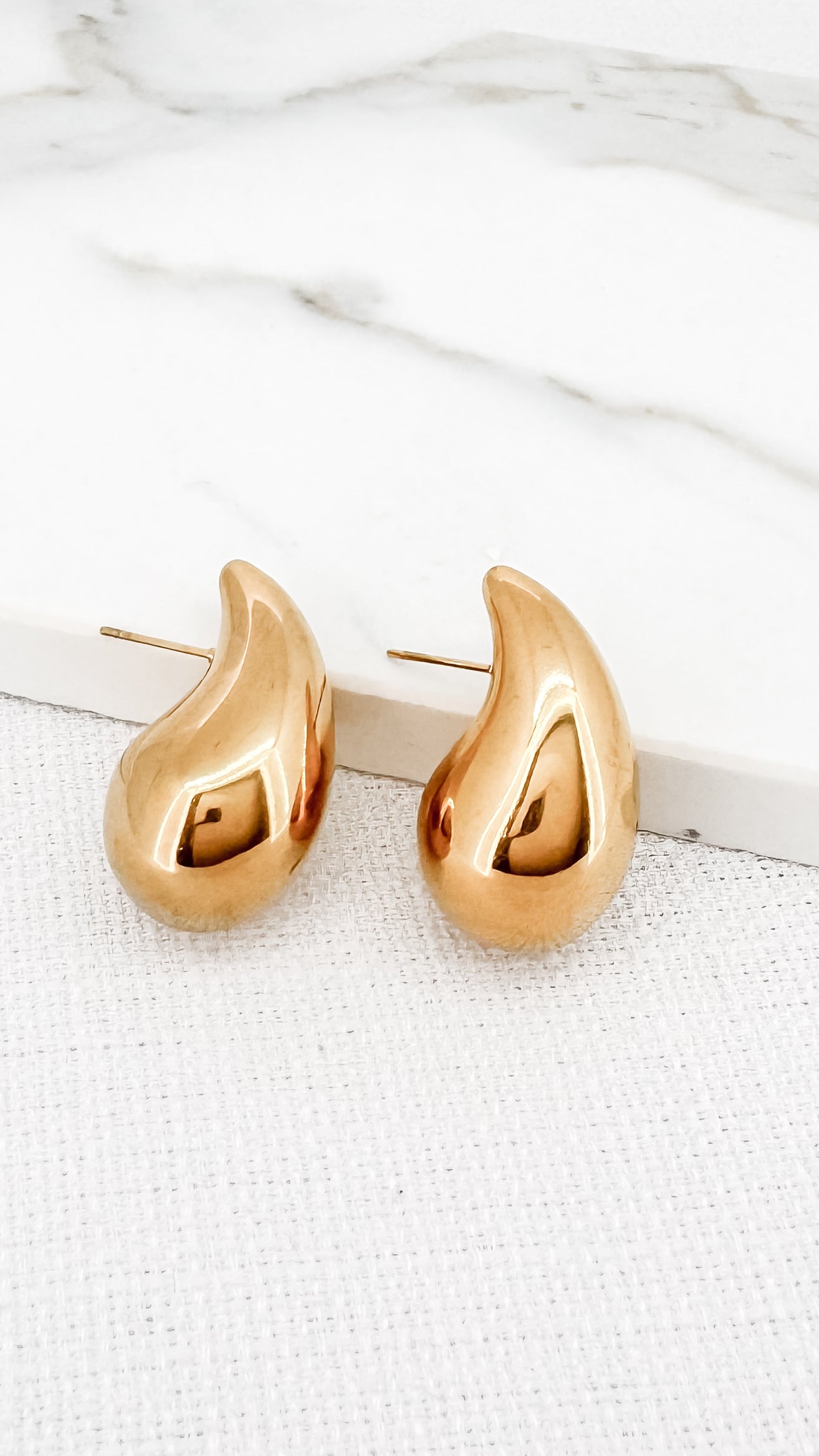 Gold Teardrop Earrings - 4077