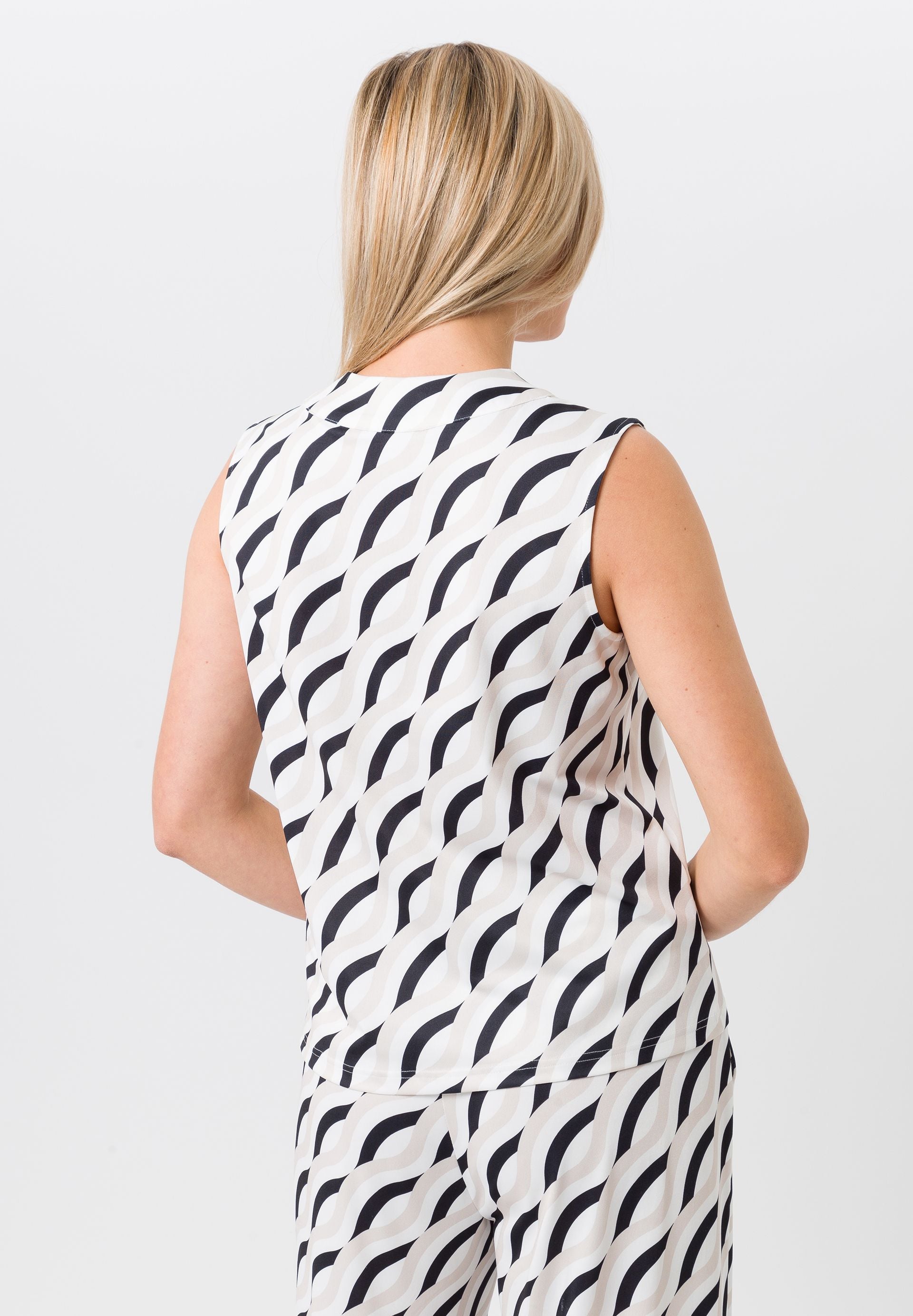 Sleeveless Print Top - 415401