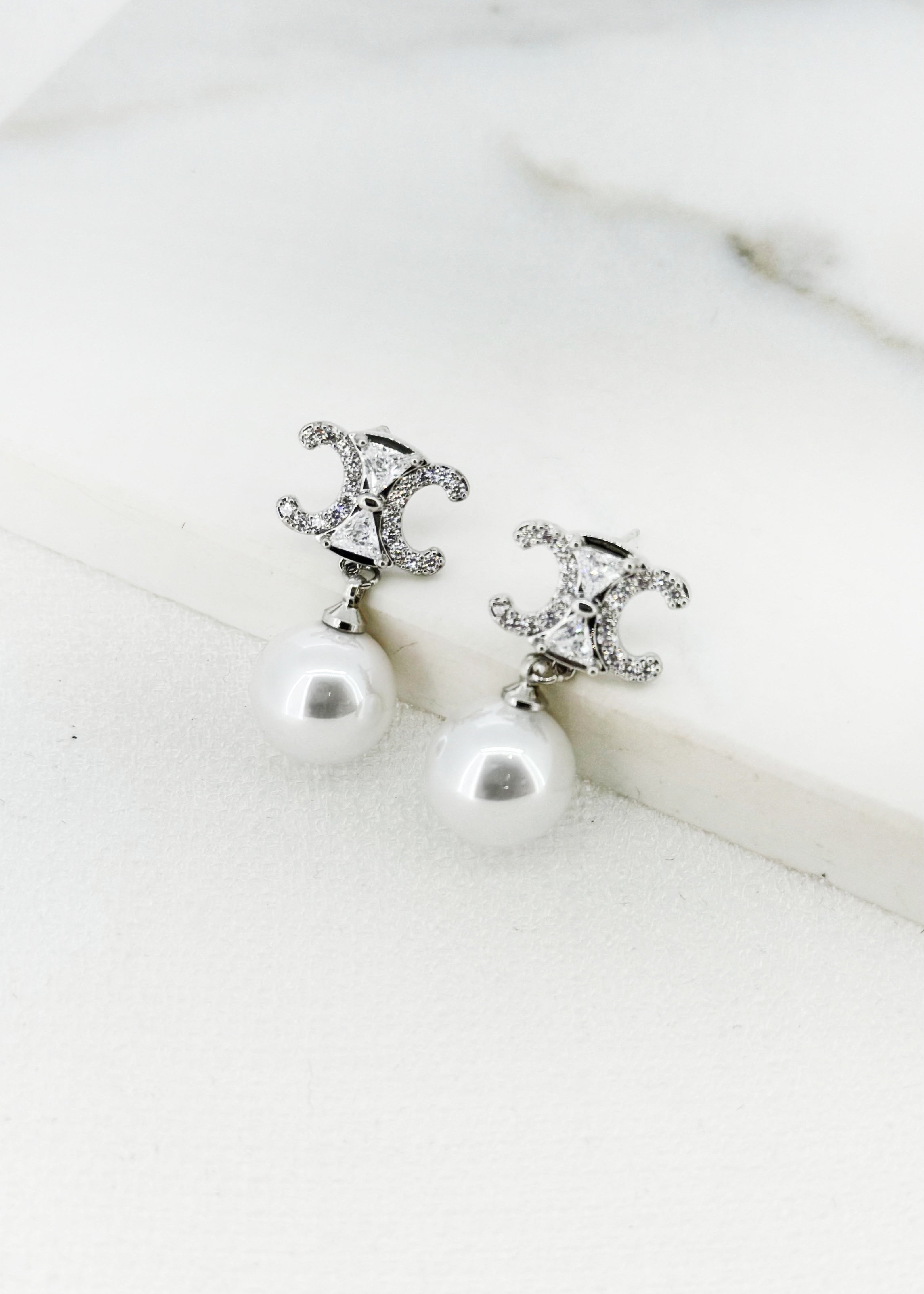 Silver Diamante Pearl Earrings - 4627