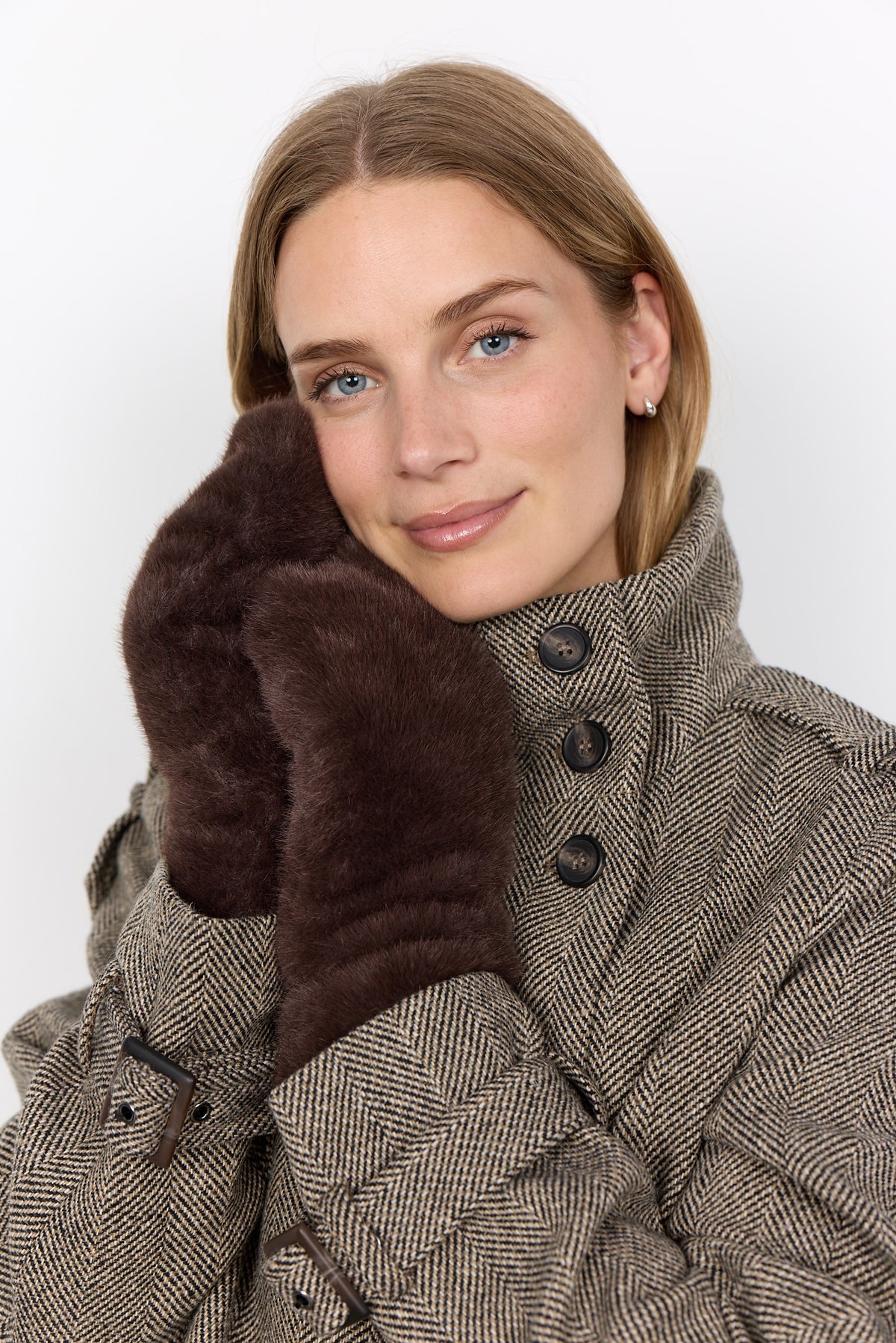 Vendla 1 Chocolate Plum Faux Fur Mittens - 51442