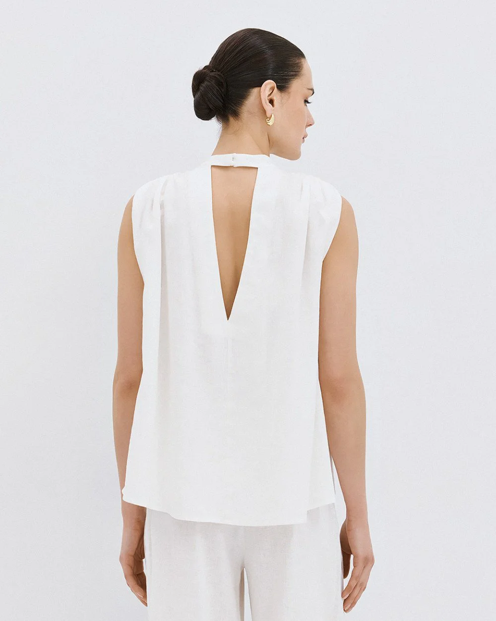 Off White V Cut Out Top - 63-2085