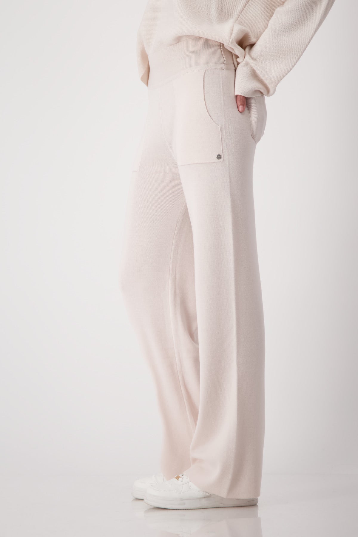 Jersey Sandshell Trousers - 807955