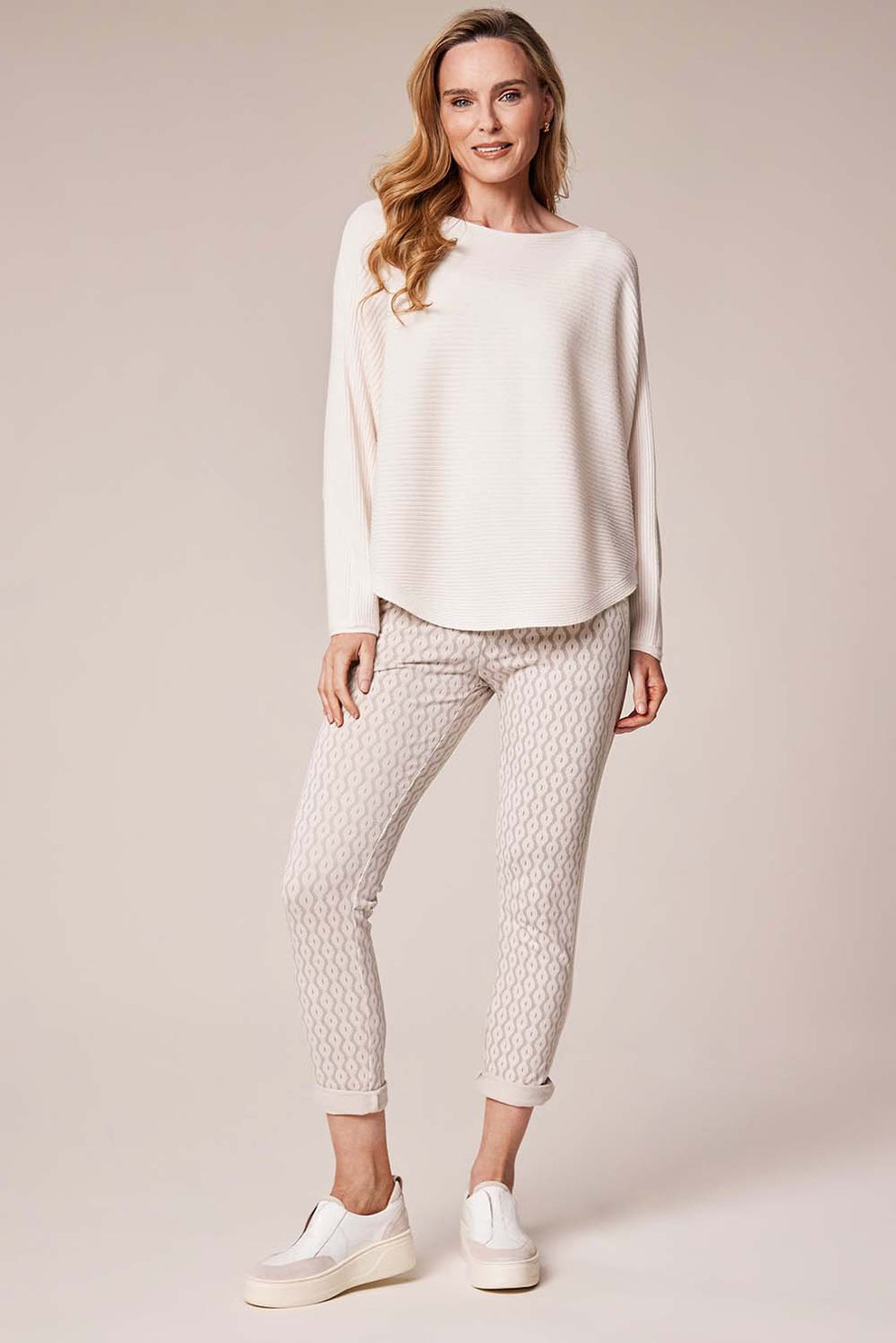 Beige Geo Print Joggers - 818171
