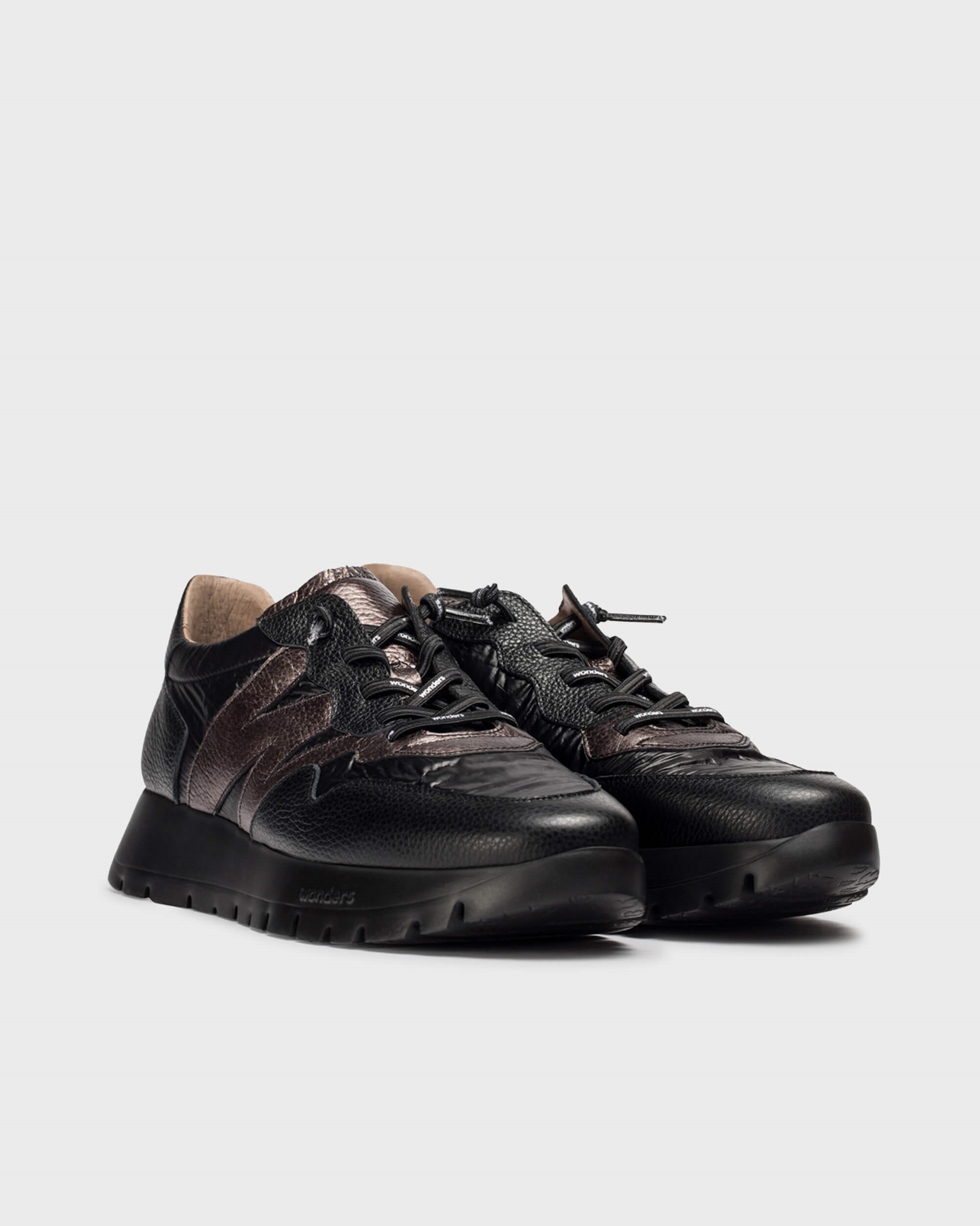 Elvin Plomo/Black Trainers - A-2491
