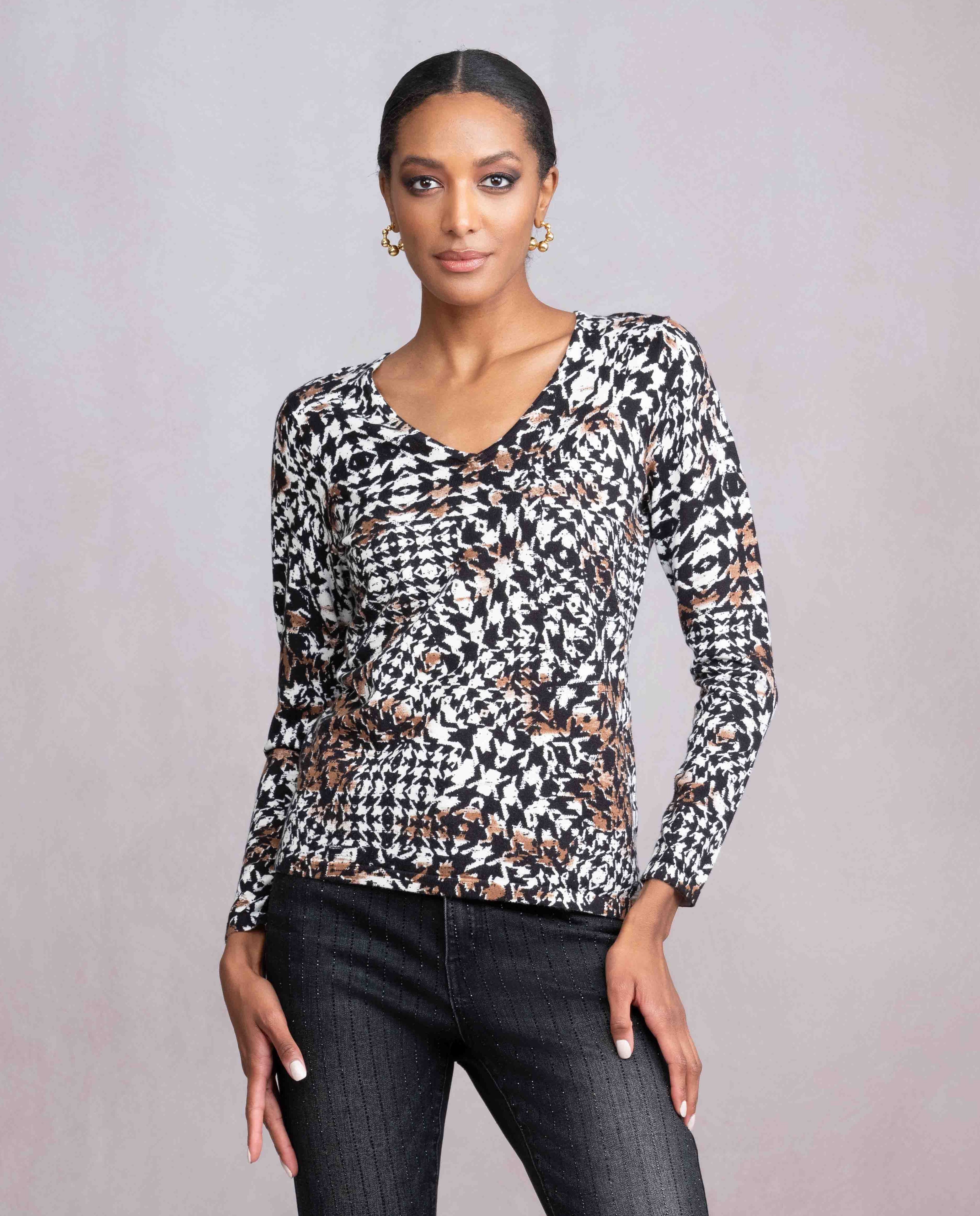 Black Abstract Print Sweater - A46202
