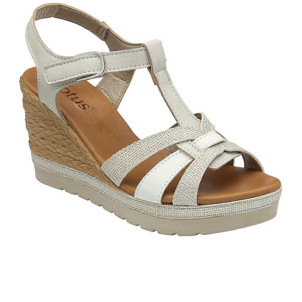 Cavallo Stone Wedges
