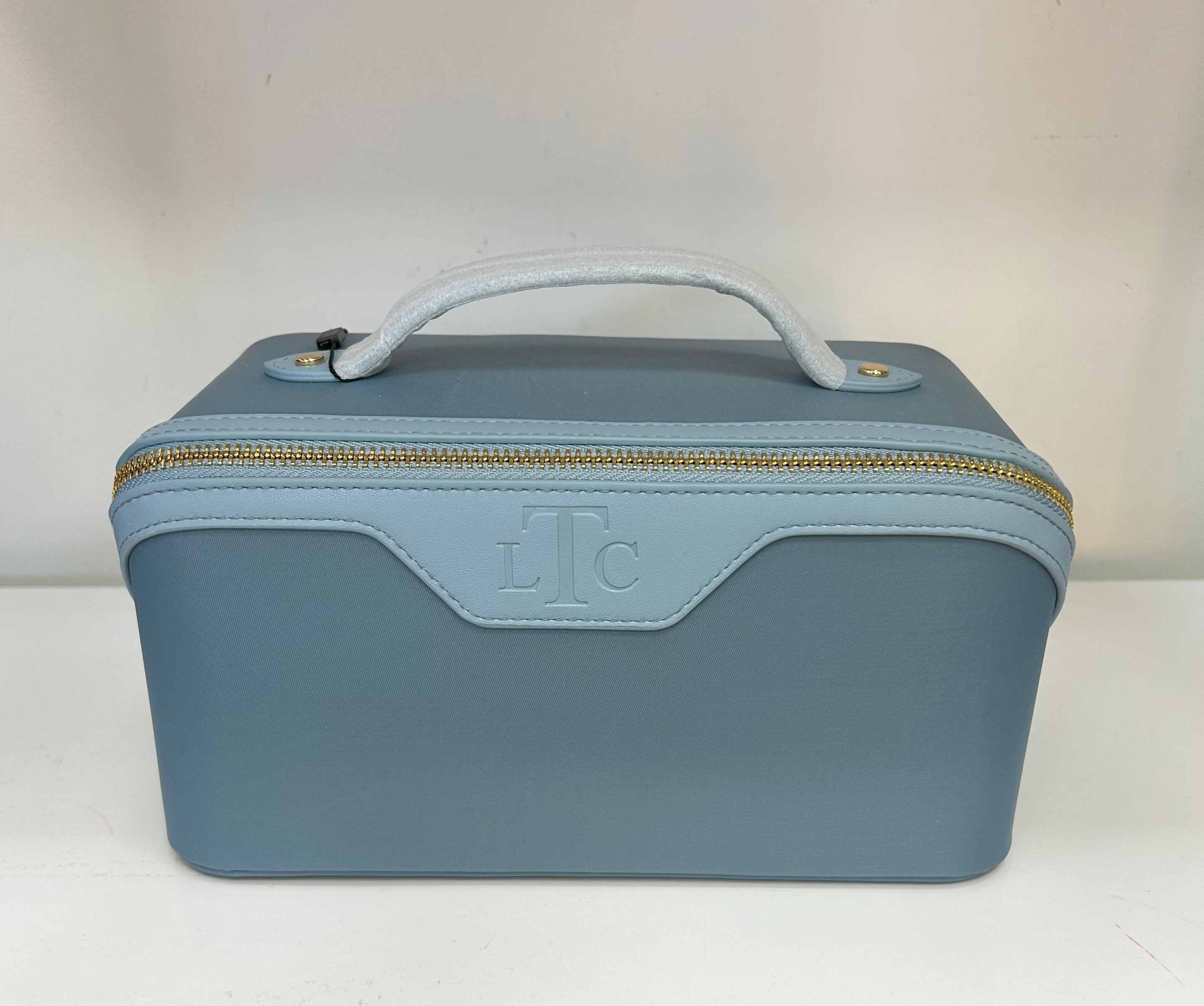Duck Egg Train Case - AL9050
