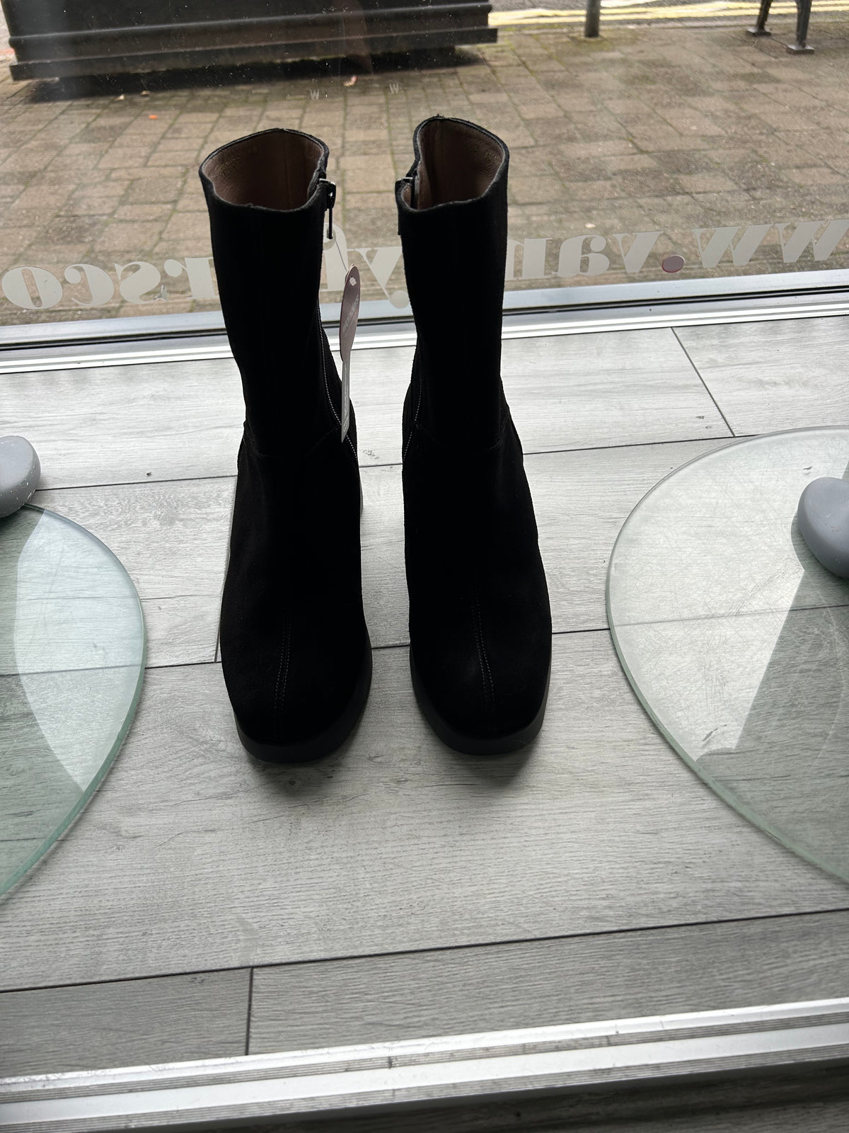 Black Heeled Ankle Boot - H-49101