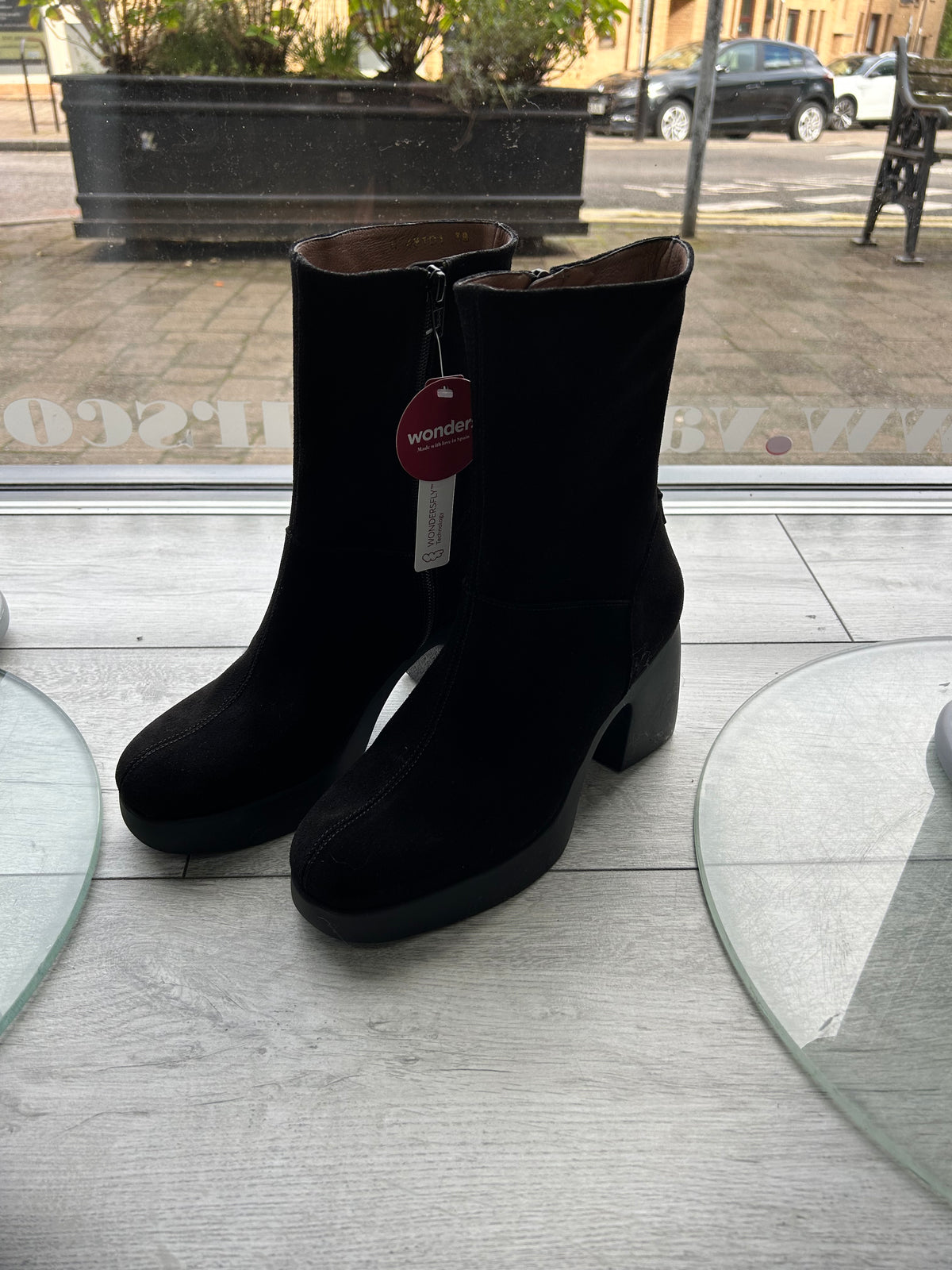 Black Heeled Ankle Boot - H-49101