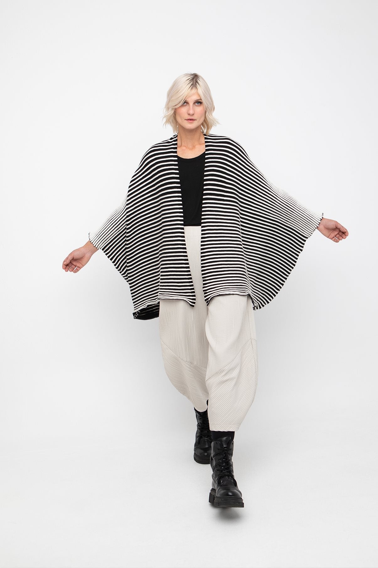 Black Stripe Cardigan - 7766125