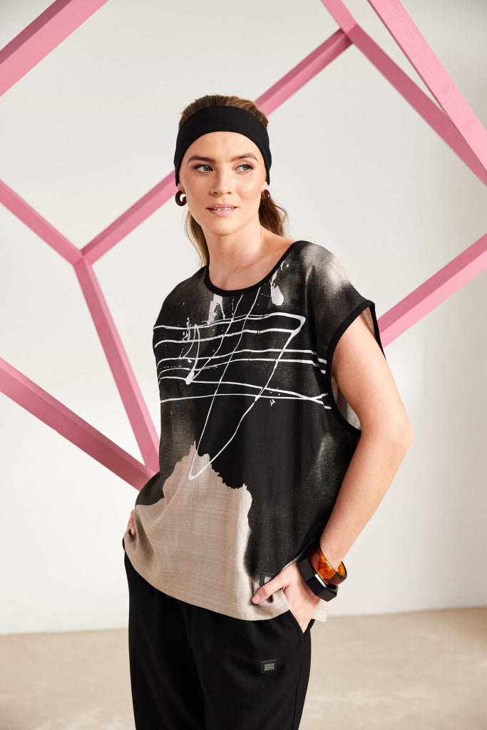 Taupe & Black Sleeveless Top - NAS25205