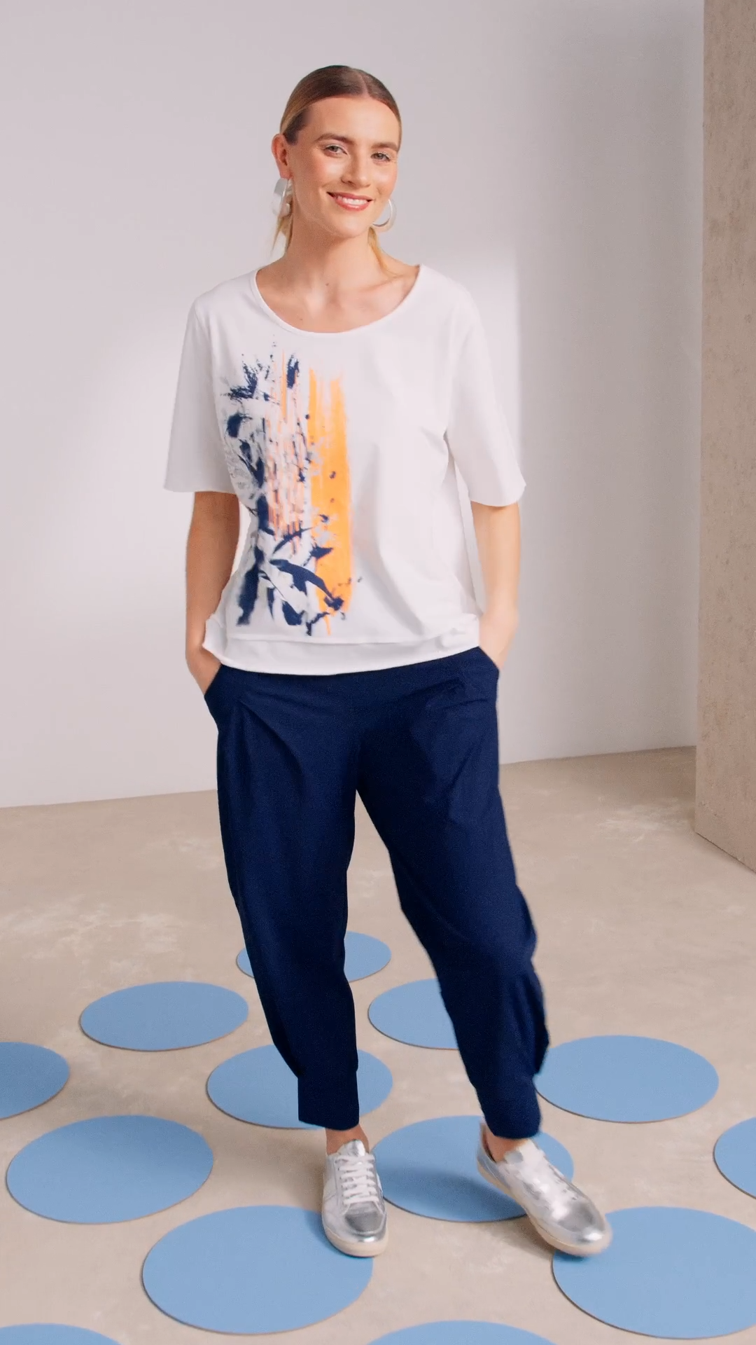 Off White & Navy Print T-Shirt - NAS25289