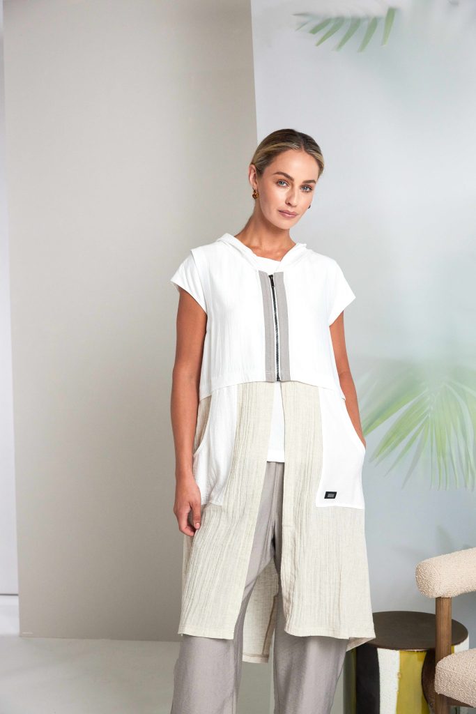 Pebble Hooded Waistcoat - NAS26157