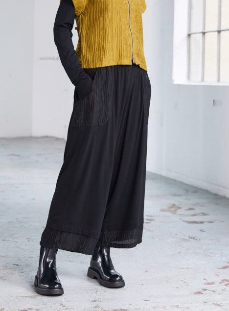 Black Crinkle Trousers - NAW25223