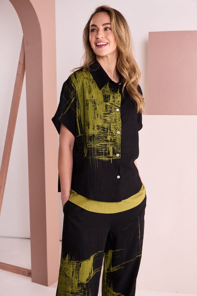 Black & Avocado Print Shirt - NAW26241