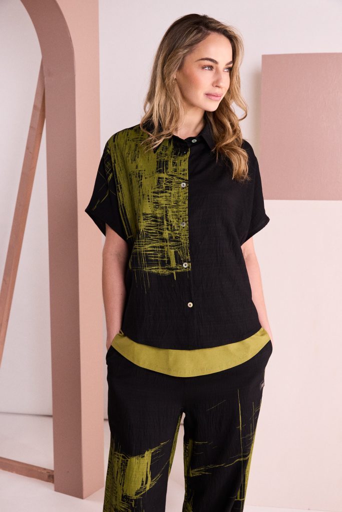 Black & Avocado Print Shirt - NAW26241