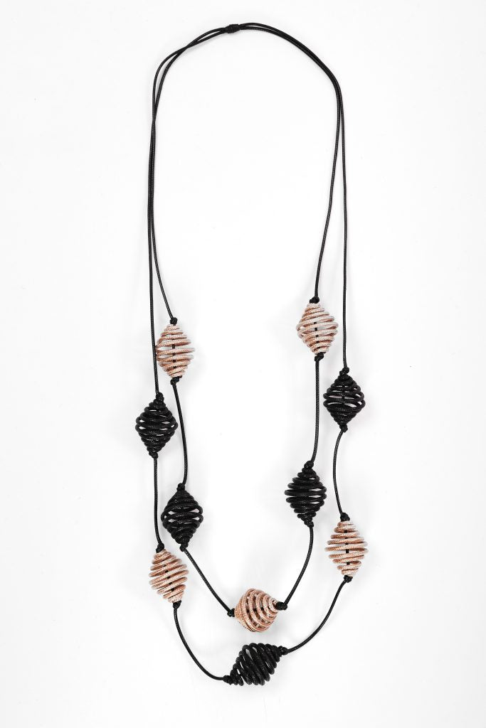 Black & Winter White Spiral Necklace - NAW26337