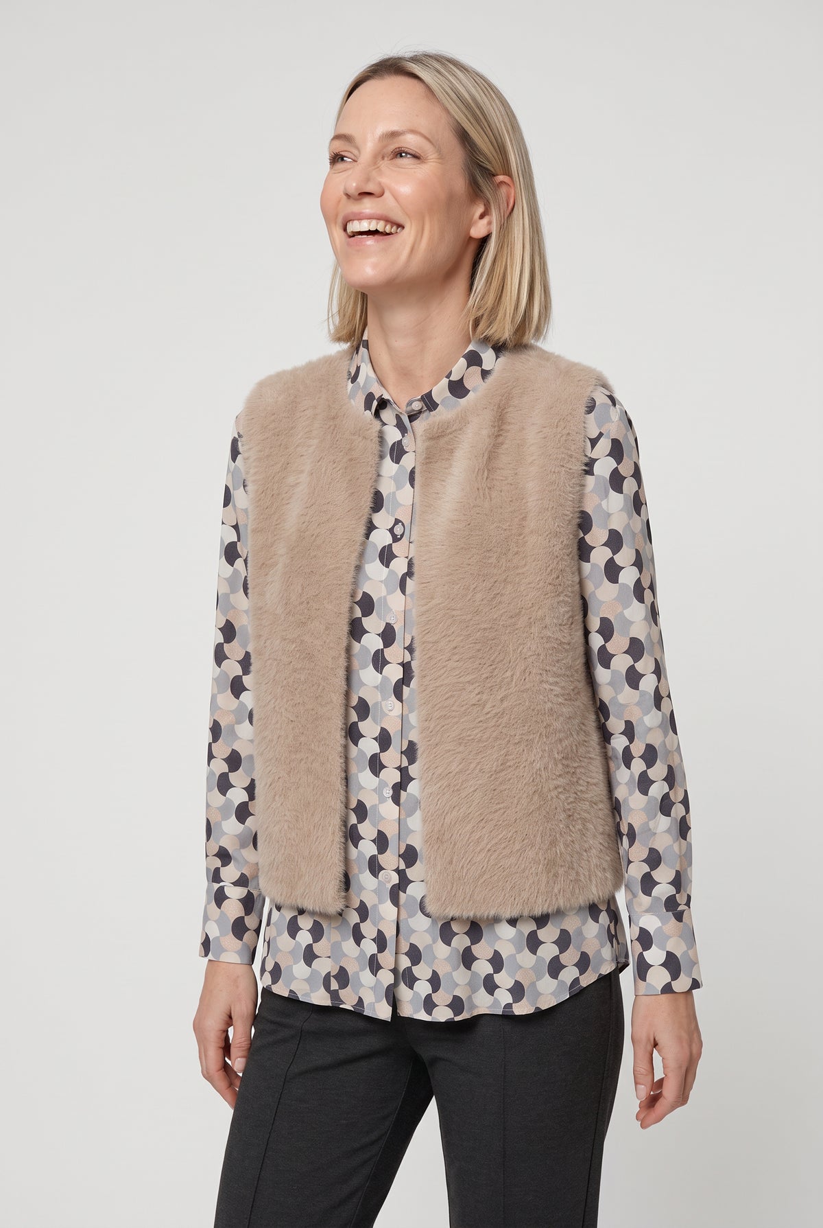 Hazelnut Sleeveless Cardigan - 11004785
