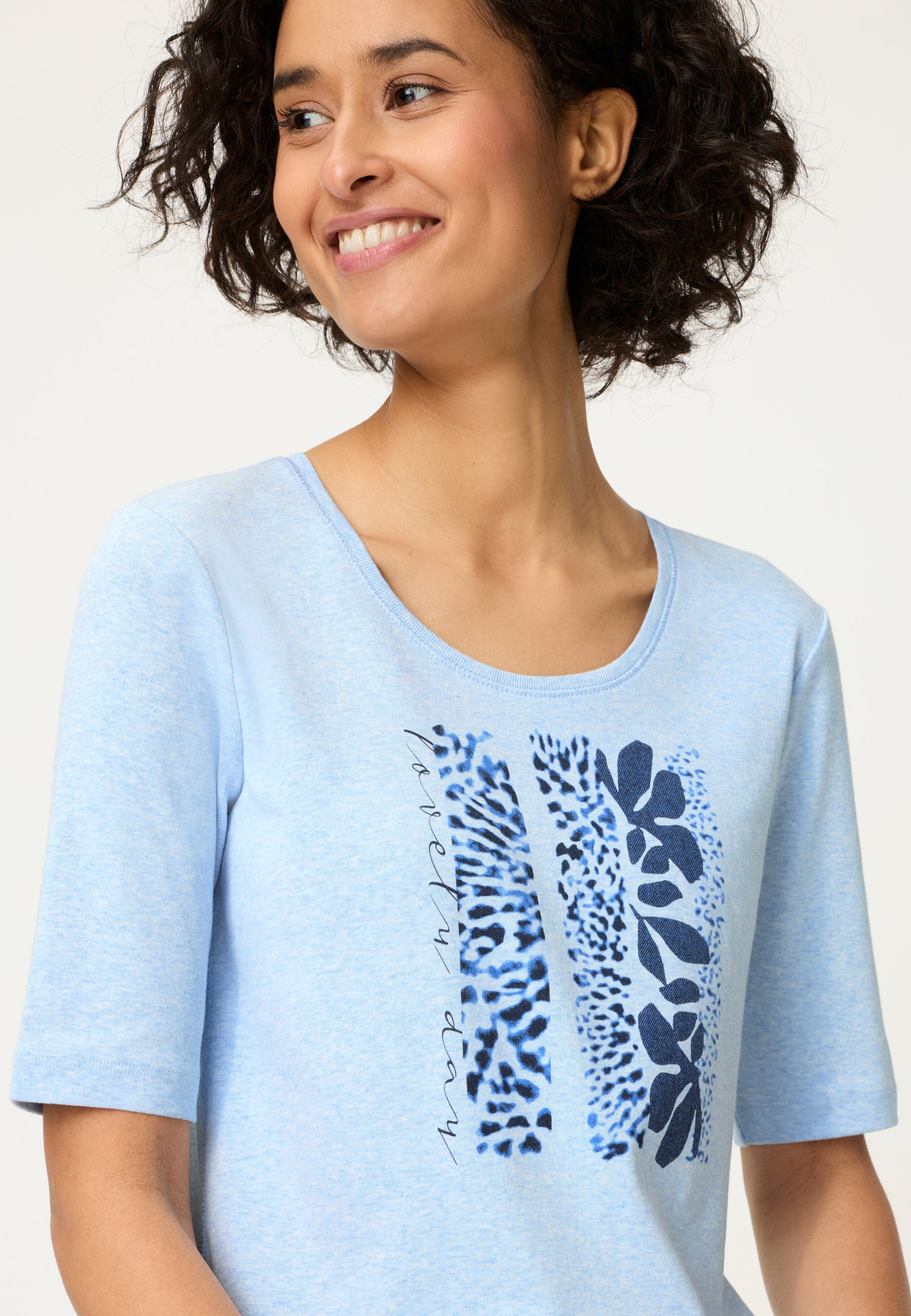 Cloud Blue Front Print T-shirt - 11100633