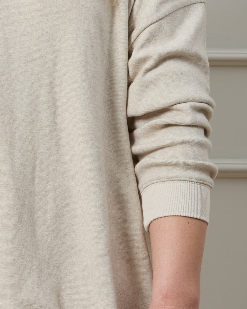 Belinda White Sleeve Garter